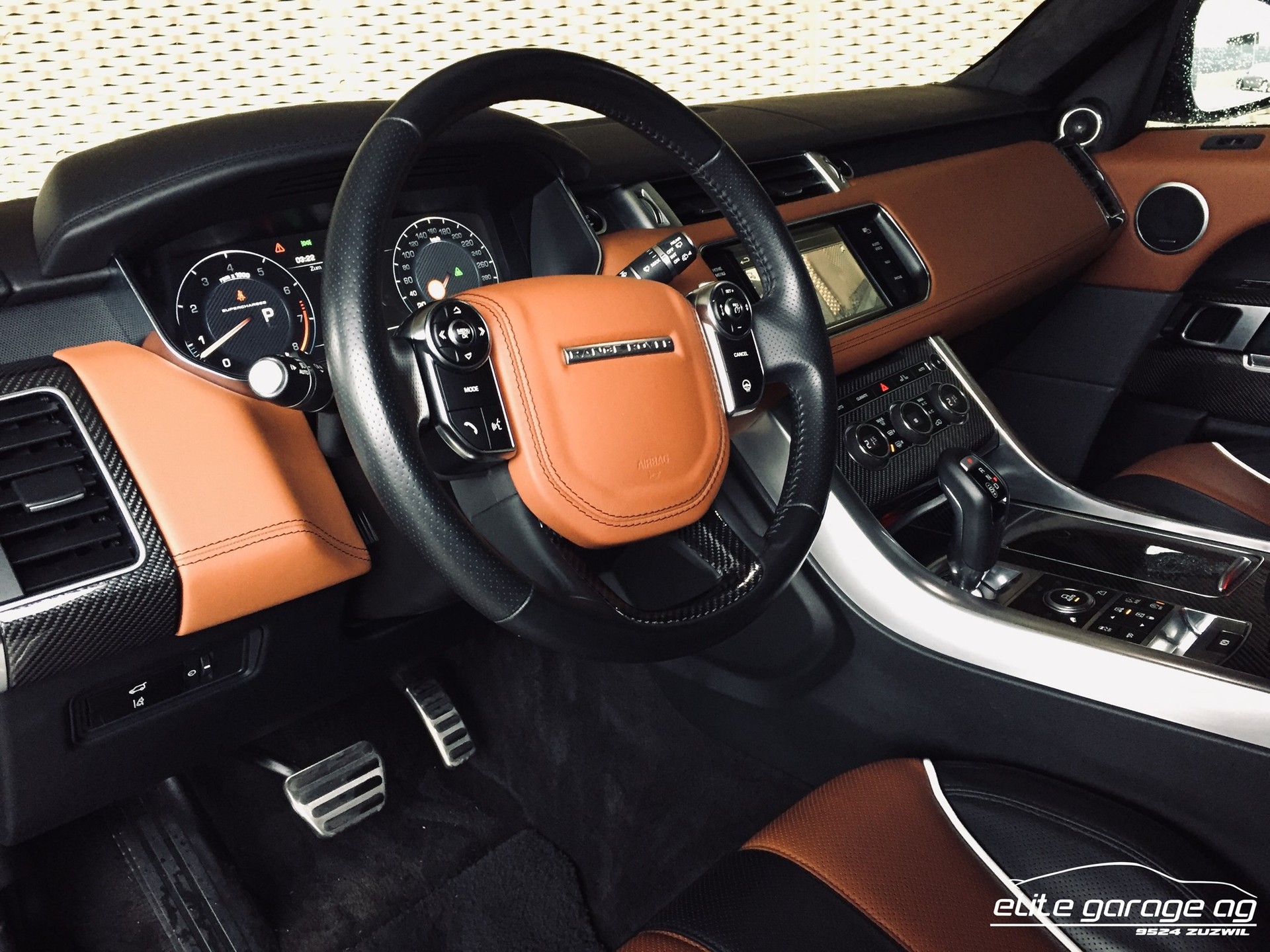 LAND ROVER Range Rover Sport 5.0 V8 SVR-image-10