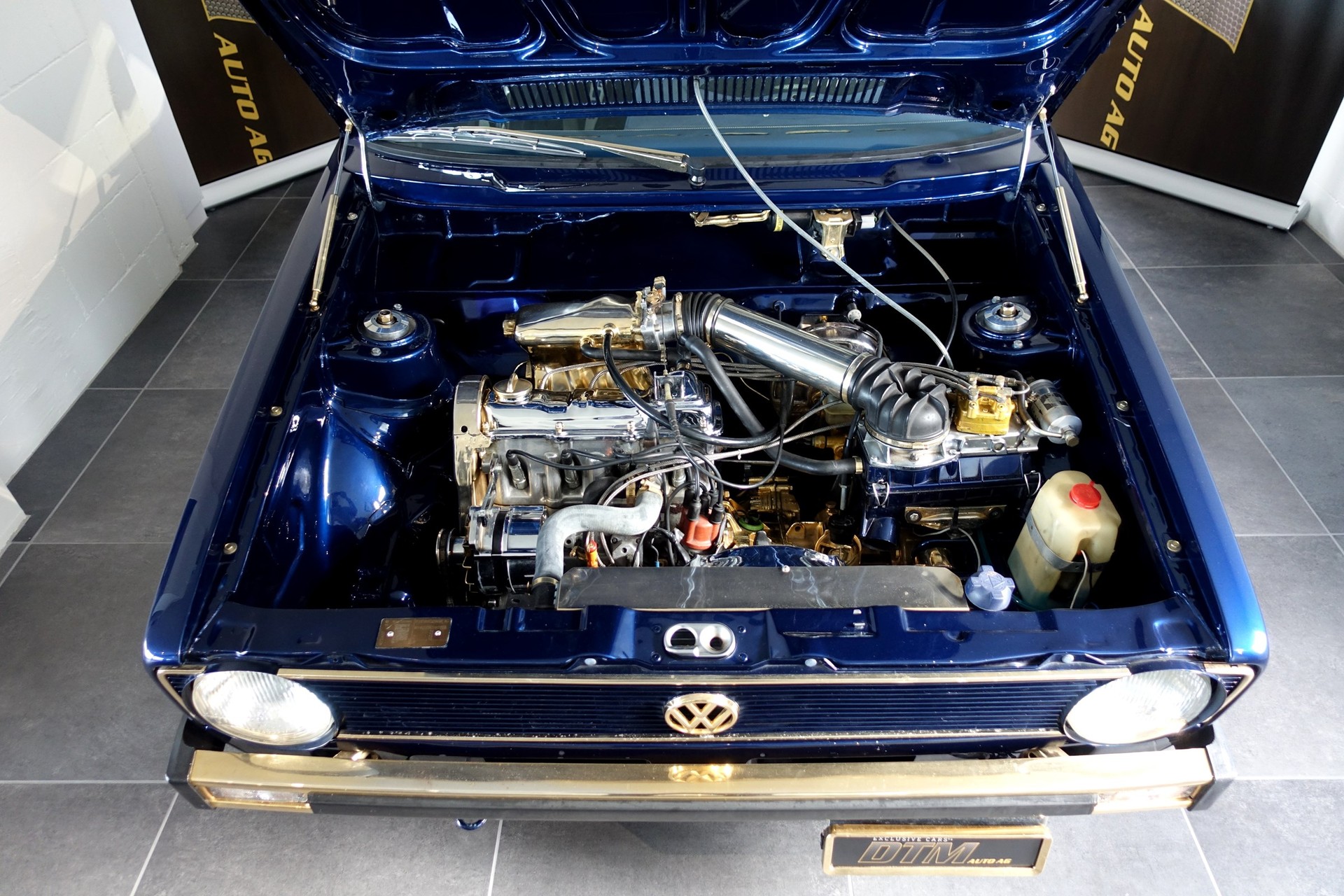 VW Golf 1800 GTI-image-1