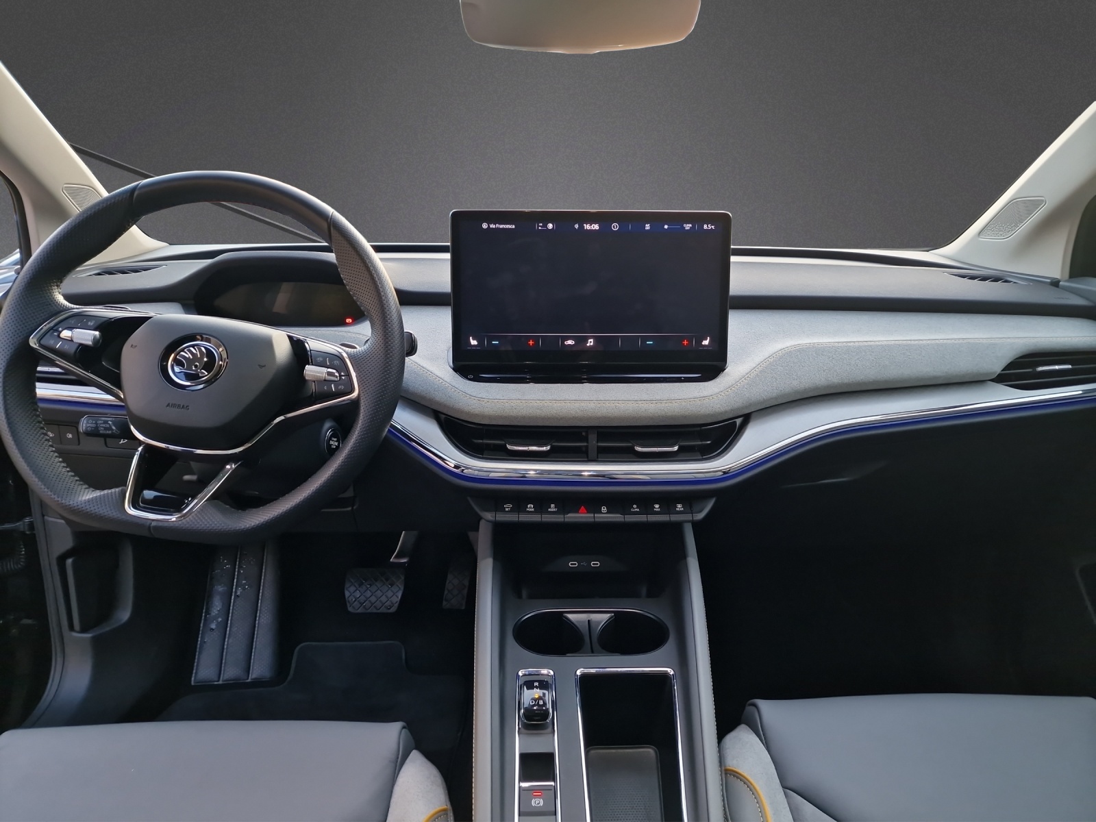 SKODA Enyaq iV 80x-image-8