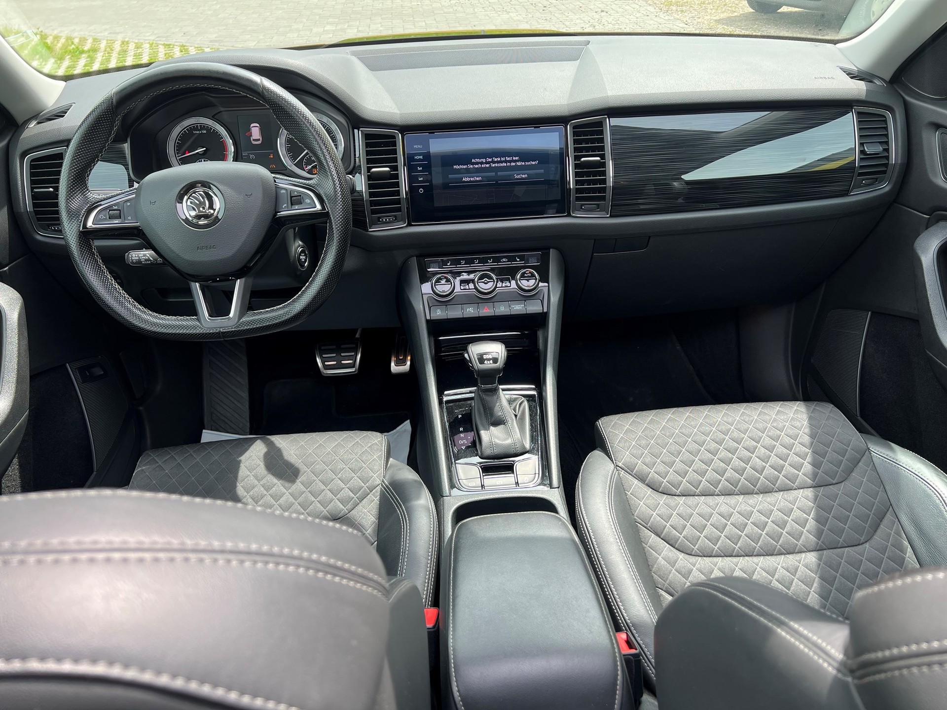 SKODA Kodiaq 2.0 TSI Style DSG 4x4-image-8