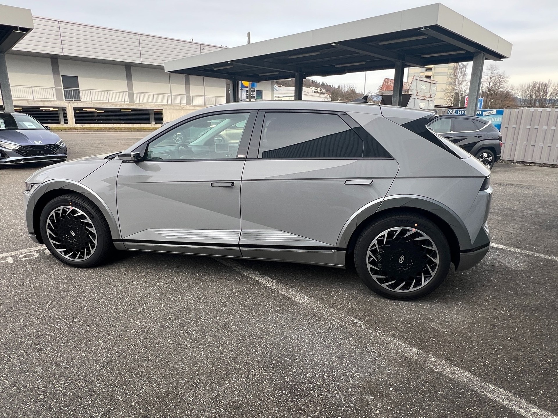 HYUNDAI Ioniq 5 77kWh Vertex 4WD-image-9
