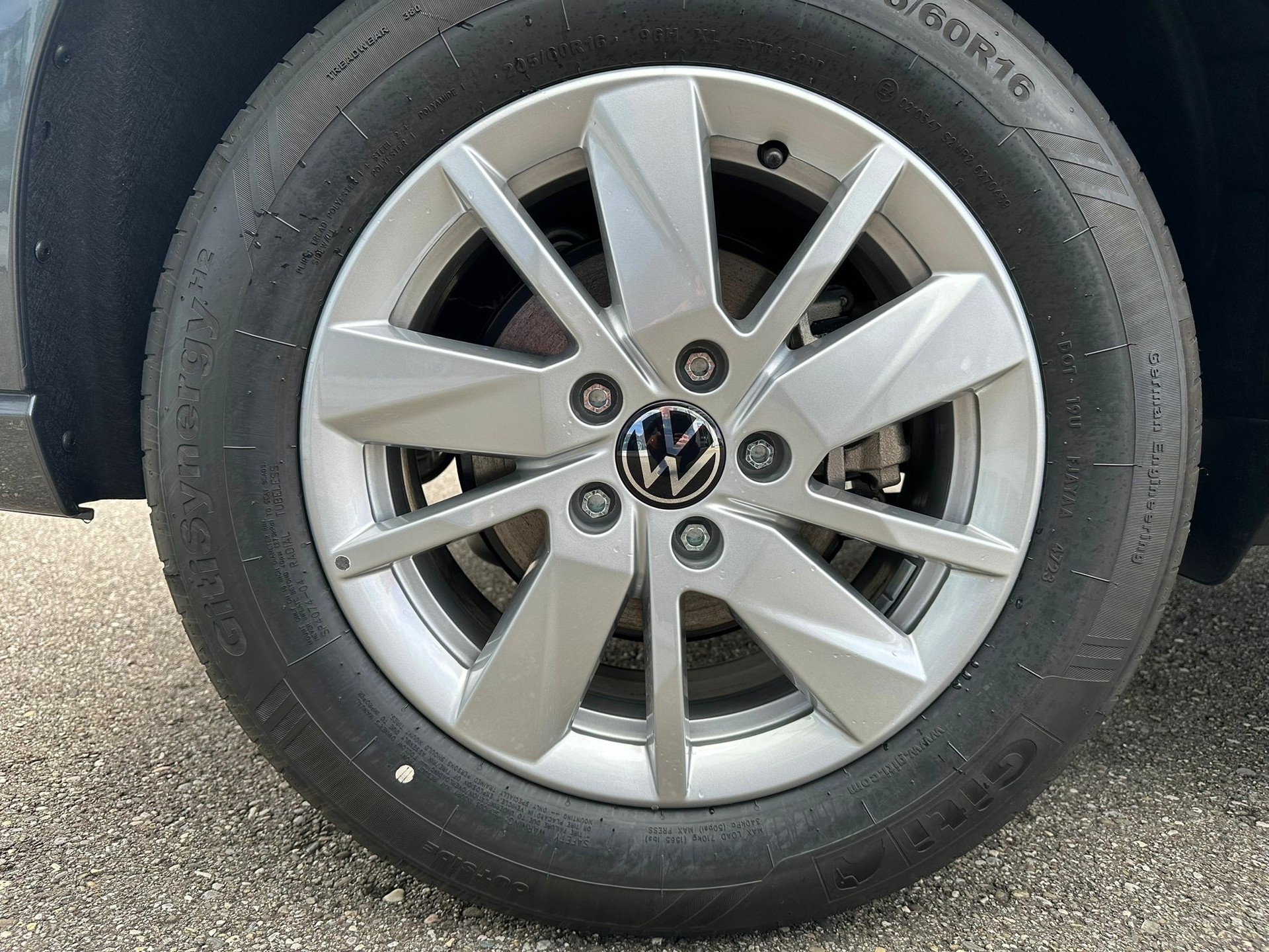 VW Caddy 1.5 TSI Life DSG-image-11