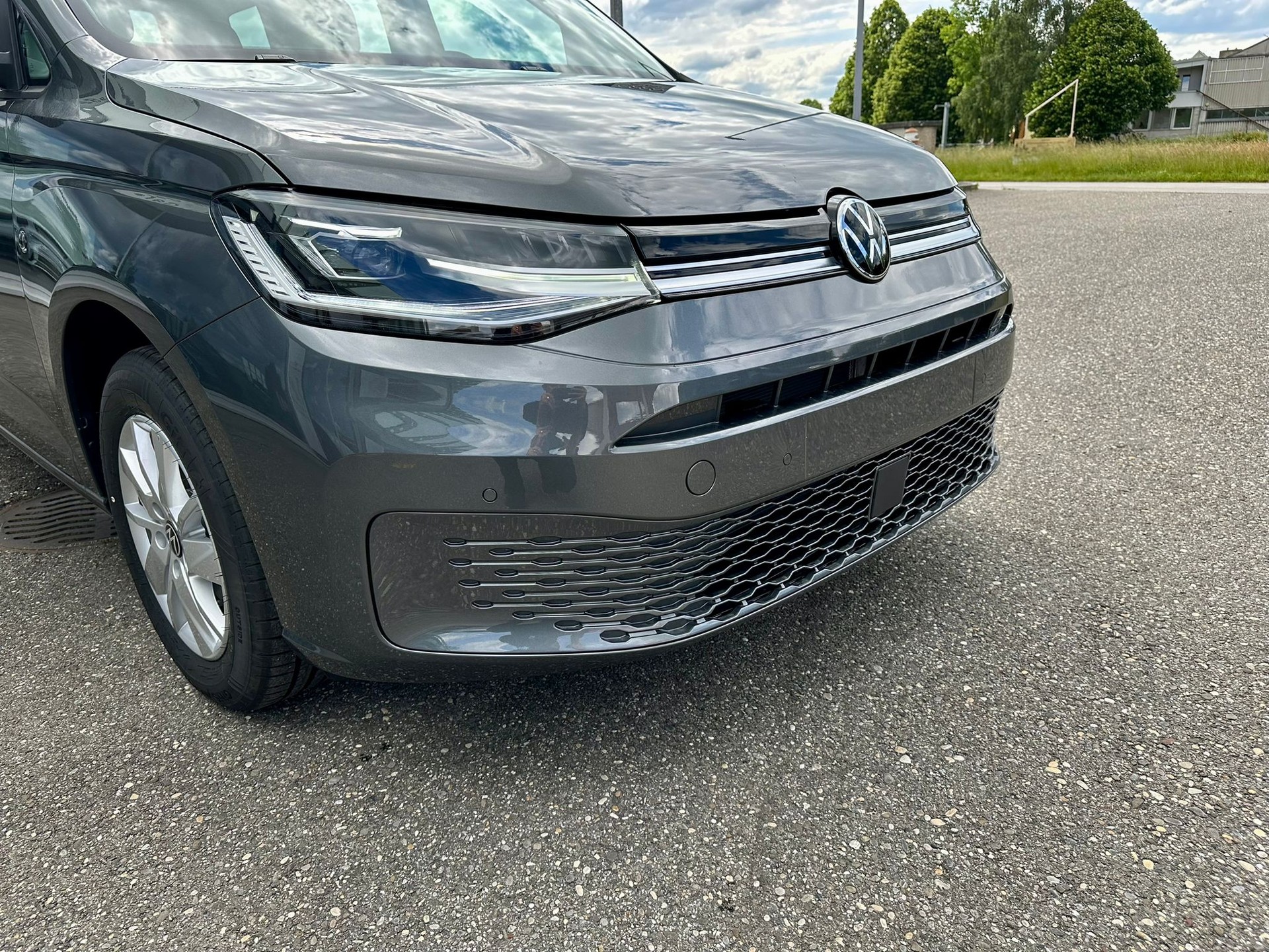 VW Caddy 1.5 TSI Life DSG-image-10