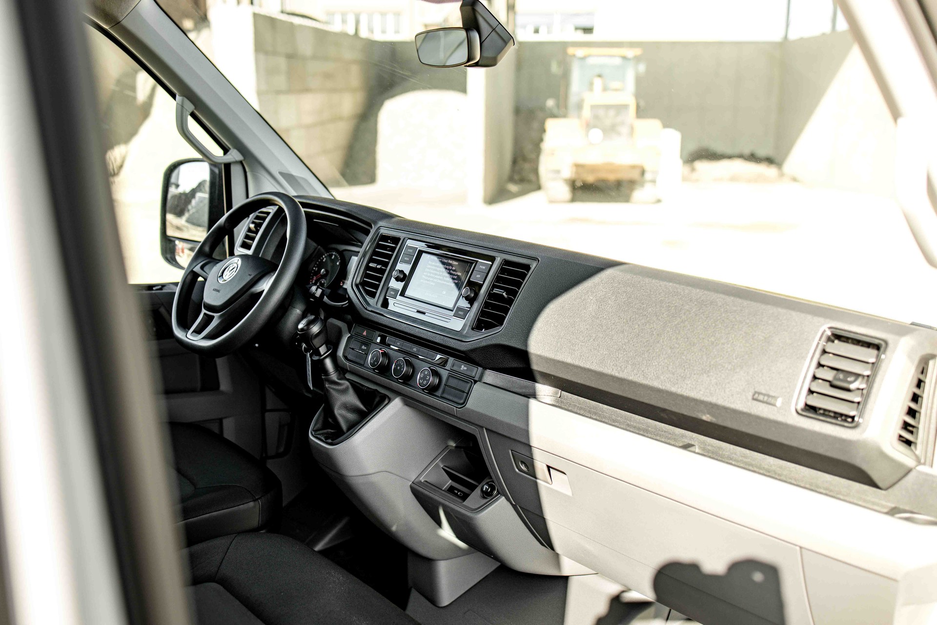 VW Crafter 35 2.0 TDI L3 HD-image-6
