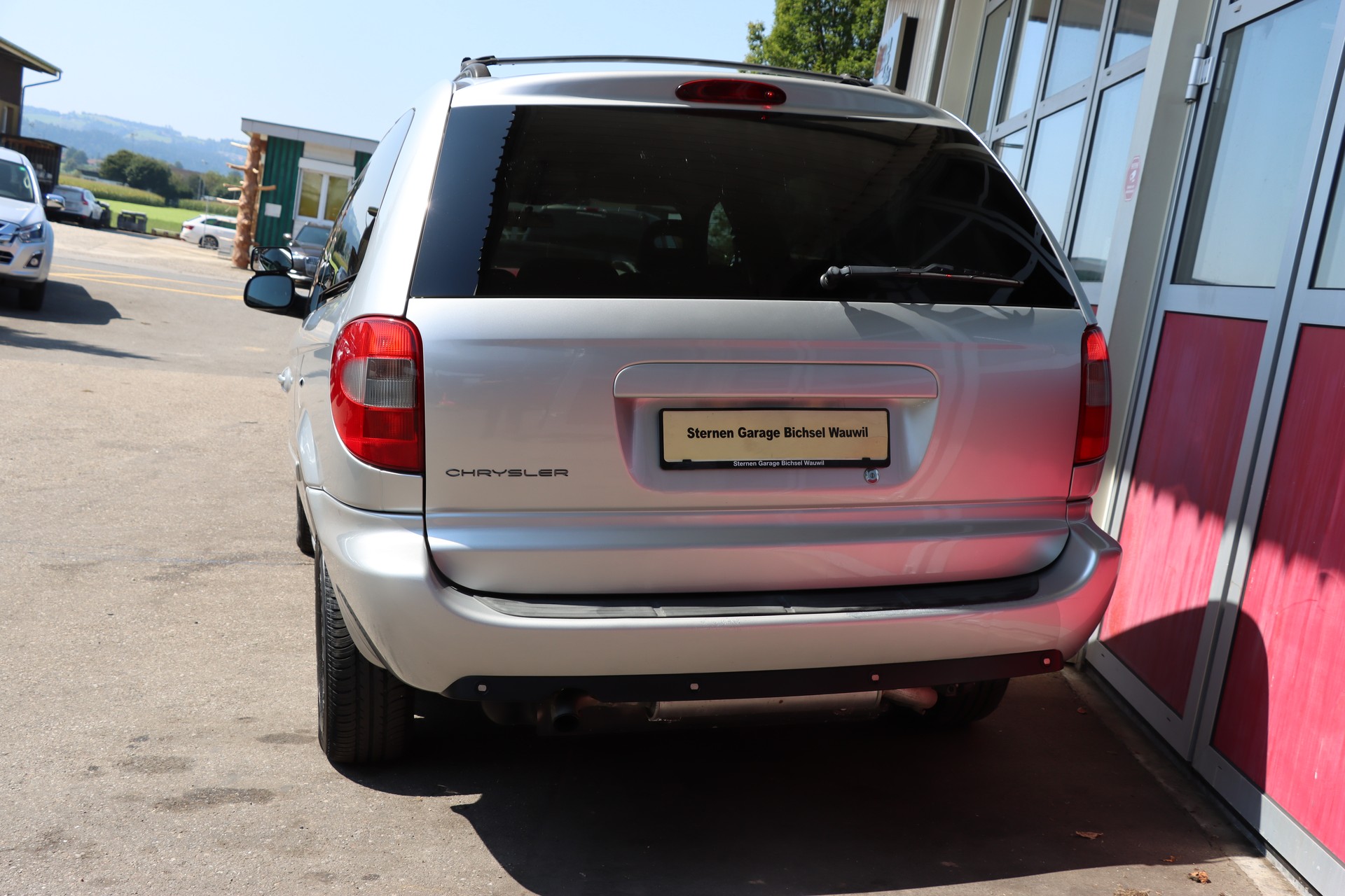 CHRYSLER Paravan-image-8
