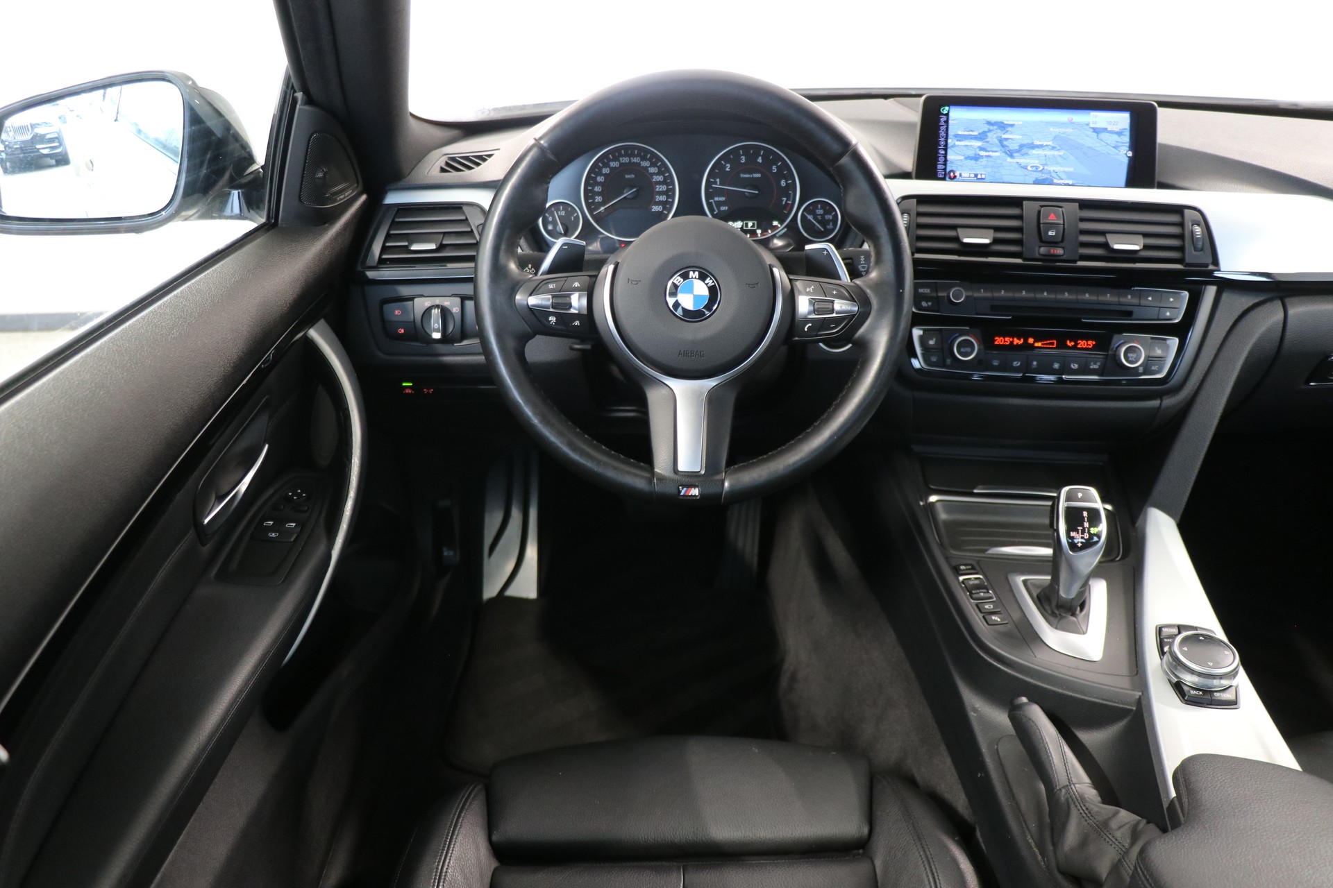BMW 435i Coupé M-Sport xDrive Steptronic-image-8