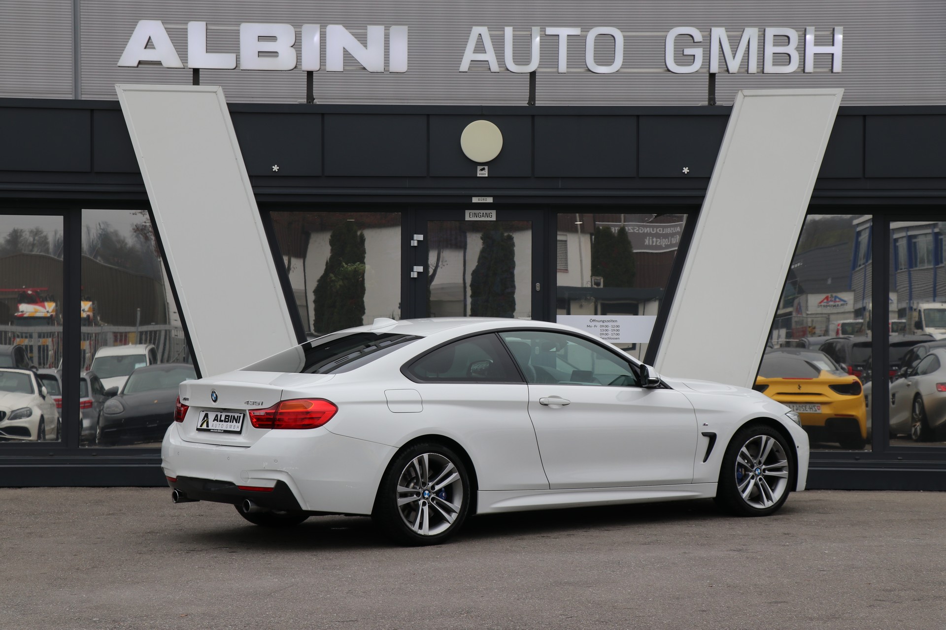 BMW 435i Coupé M-Sport xDrive Steptronic-image-2