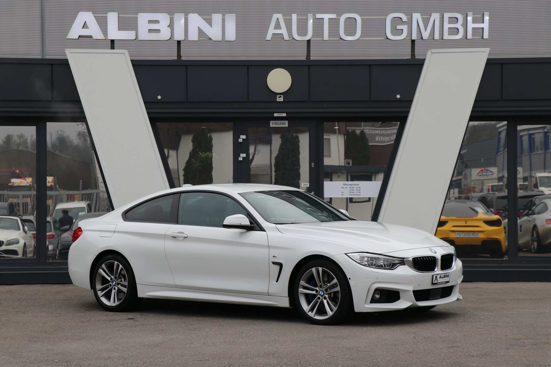 BMW 435i Coupé M-Sport xDrive Steptronic-image-1