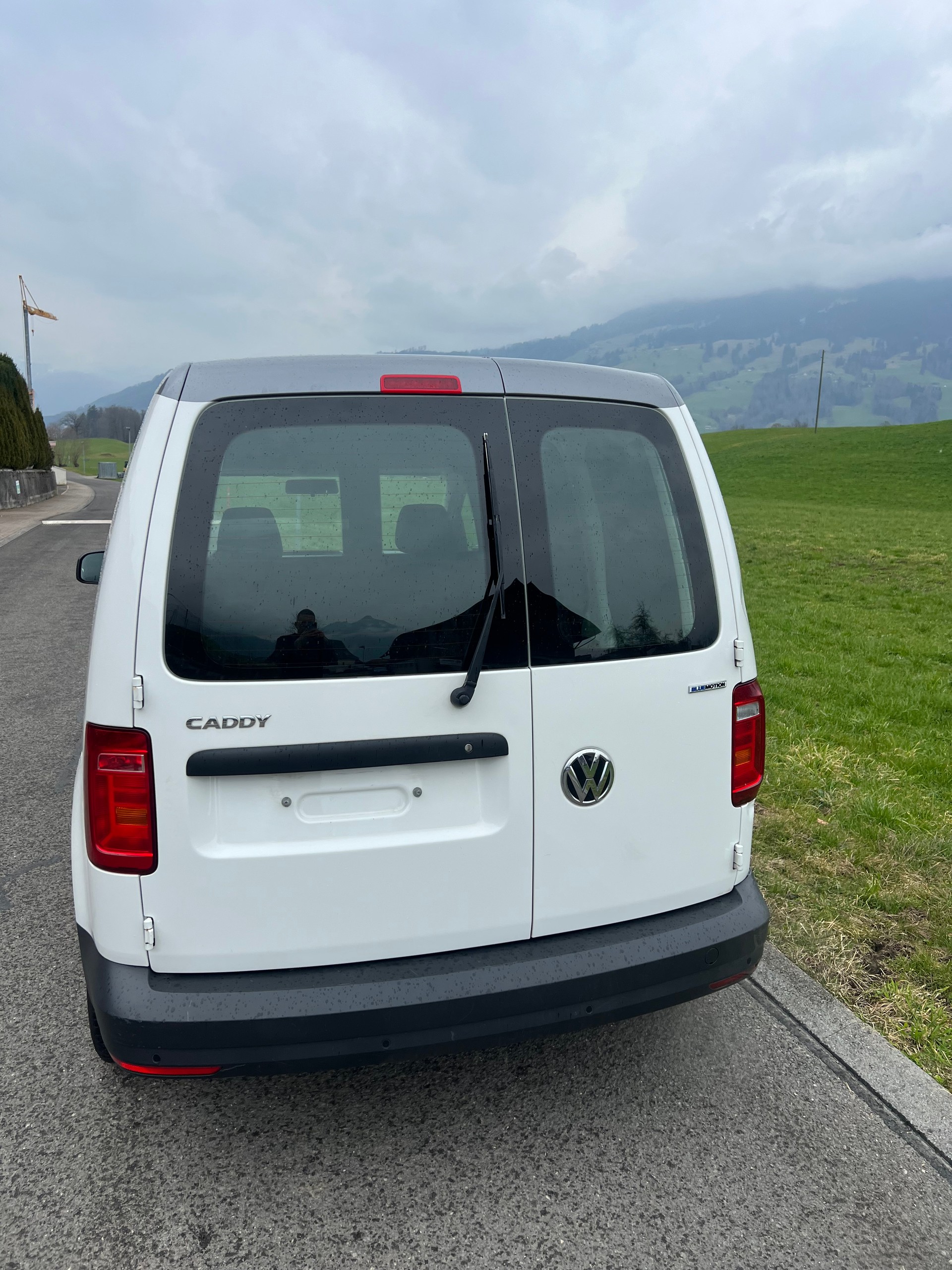 VW CADDY-image-4