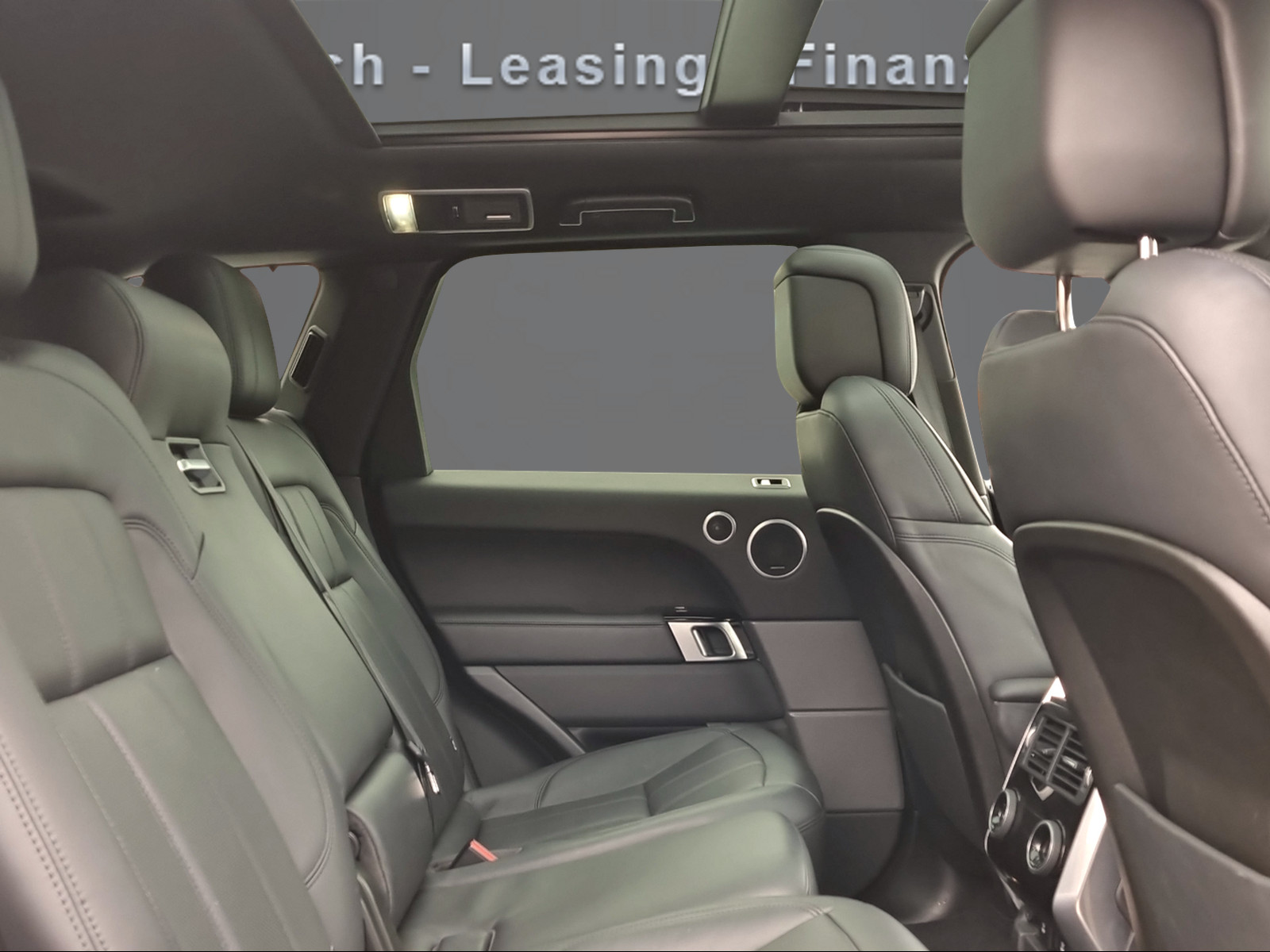 LAND ROVER Range Rover Sport 3.0 SDV6 HSE Dynamic Automatic-image-12