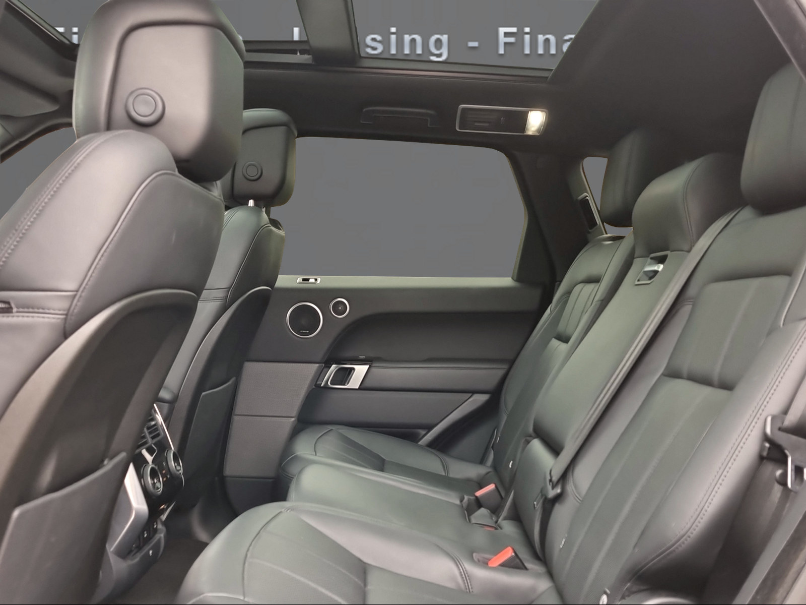 LAND ROVER Range Rover Sport 3.0 SDV6 HSE Dynamic Automatic-image-11