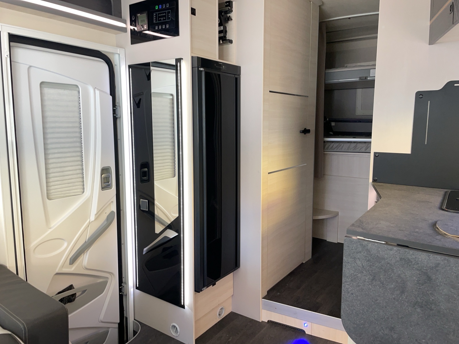 CHALLENGER Graphite 3080 Premium Automatik-image-14