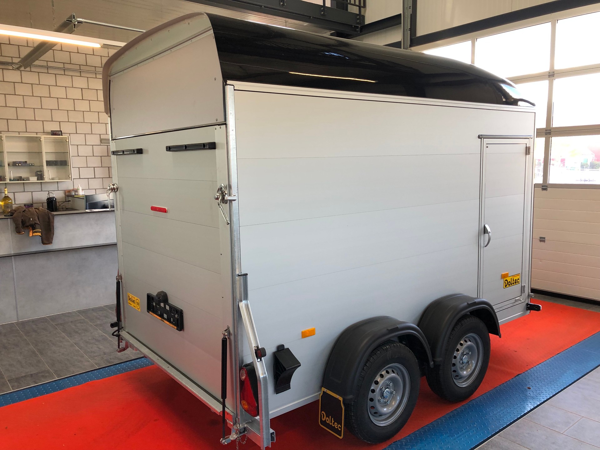 DALTEC Cheval Liberté AERO C500 Roadster-image-4