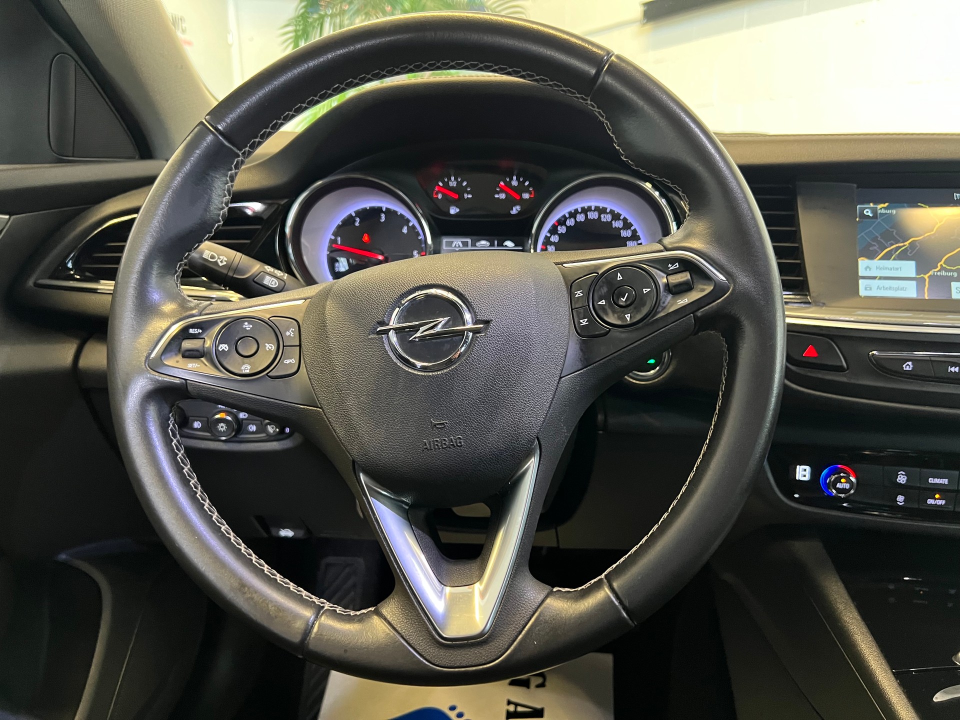 OPEL Insignia 2.0 CDTI Sports Tourer Edition Automatic ⭐️-image-10