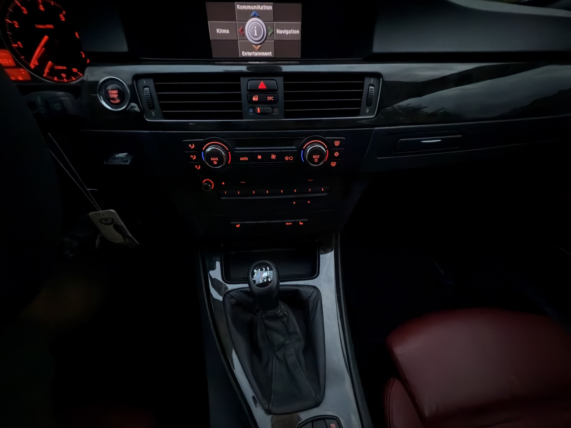 BMW 320i Cabriolet *///M-Packet*-image-14