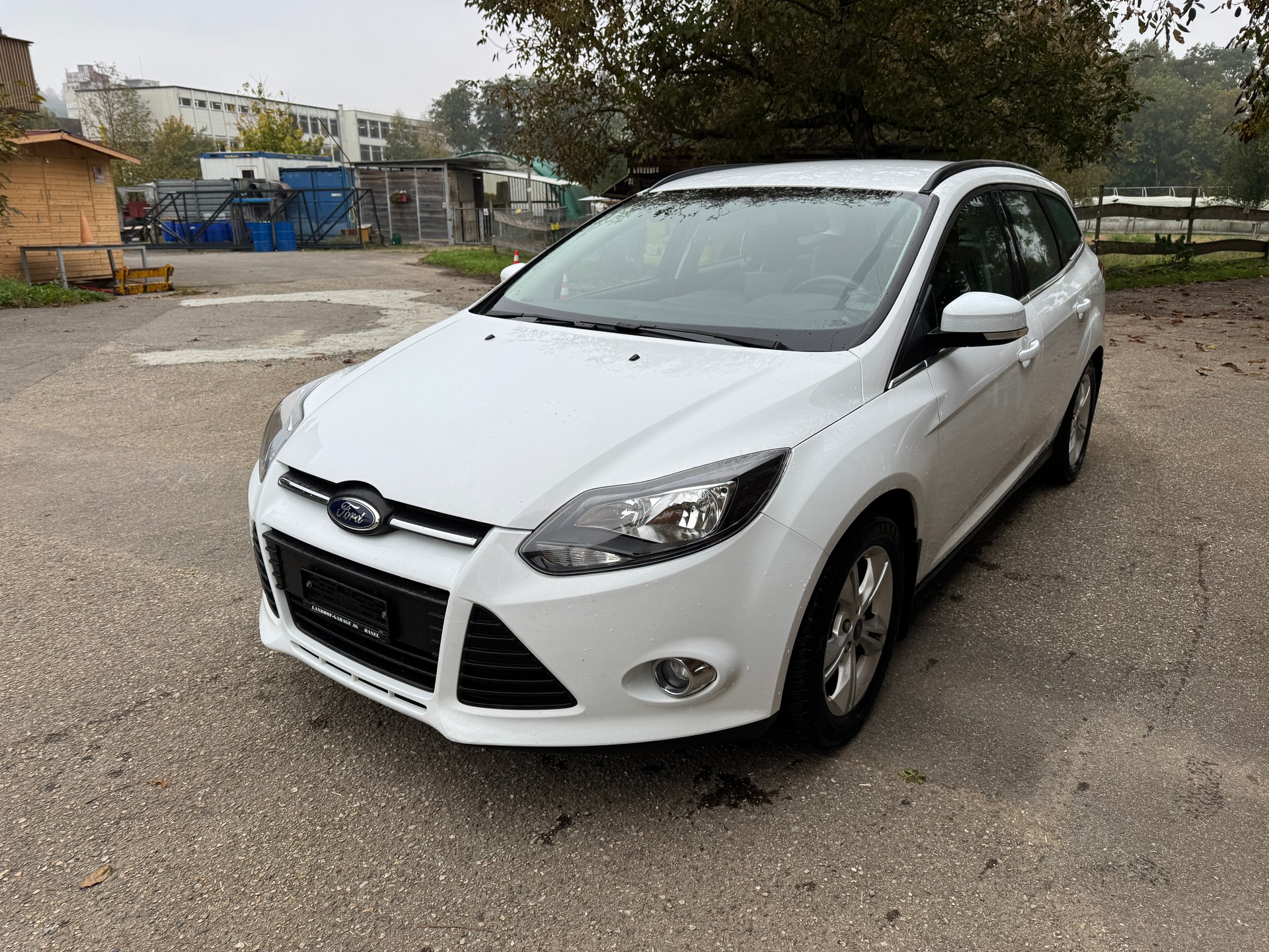 FORD Focus 1.6i VCT Carving PowerShift-image-2