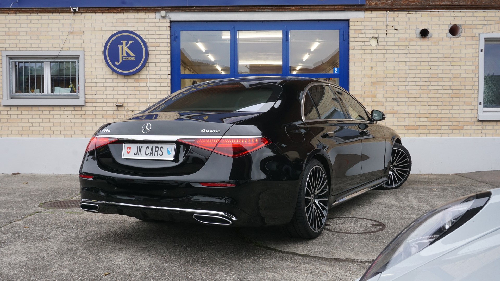 MERCEDES-BENZ S 400 d AMG Line 4matic lang-image-6