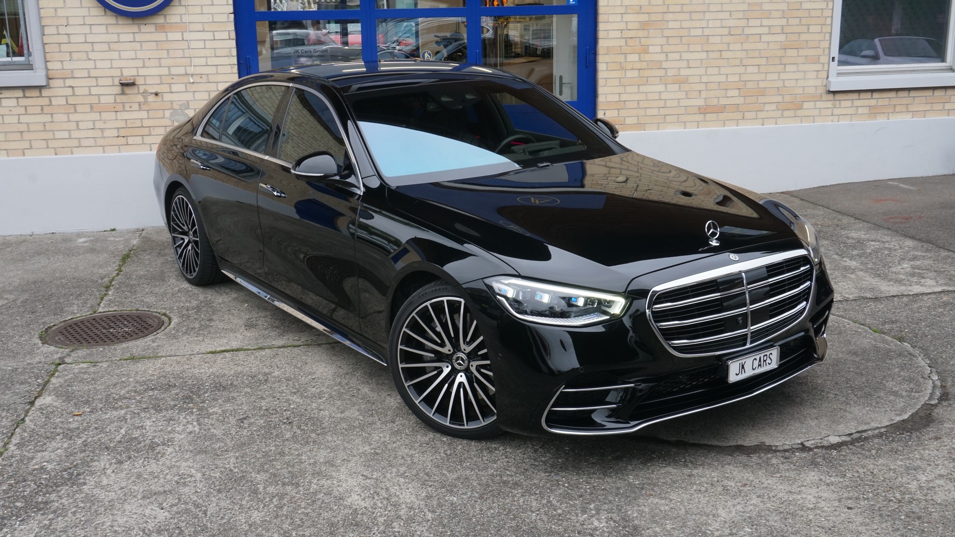 MERCEDES-BENZ S 400 d AMG Line 4matic lang-showroom-element-2