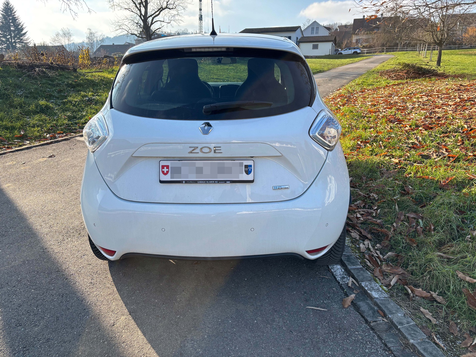 RENAULT Zoe Intens R90 (Batterie Miete)-image-1