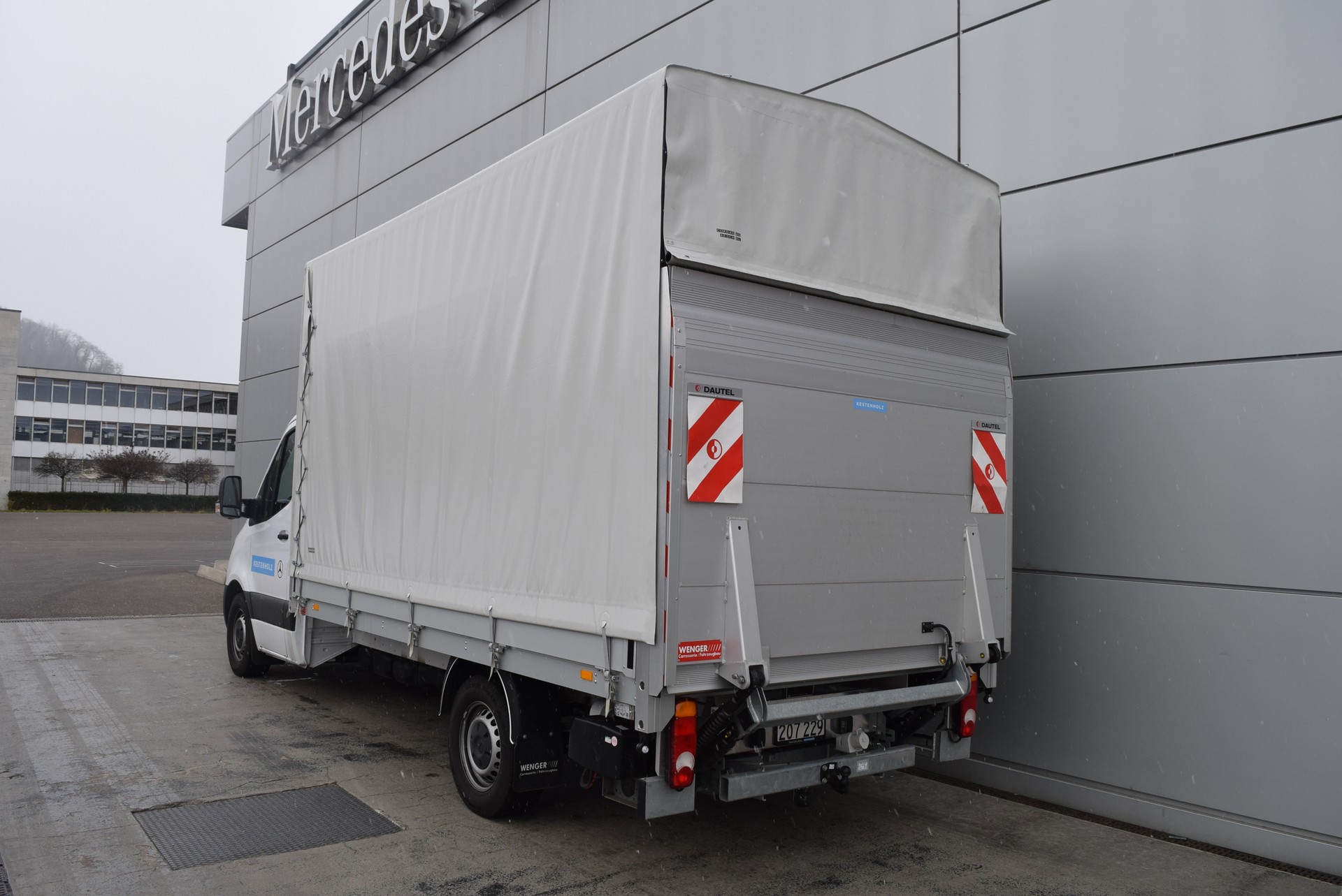 MERCEDES-BENZ Sprinter 319 CDI PRO CH 4325mm L Plachenverdeck Hebebühne-image-3