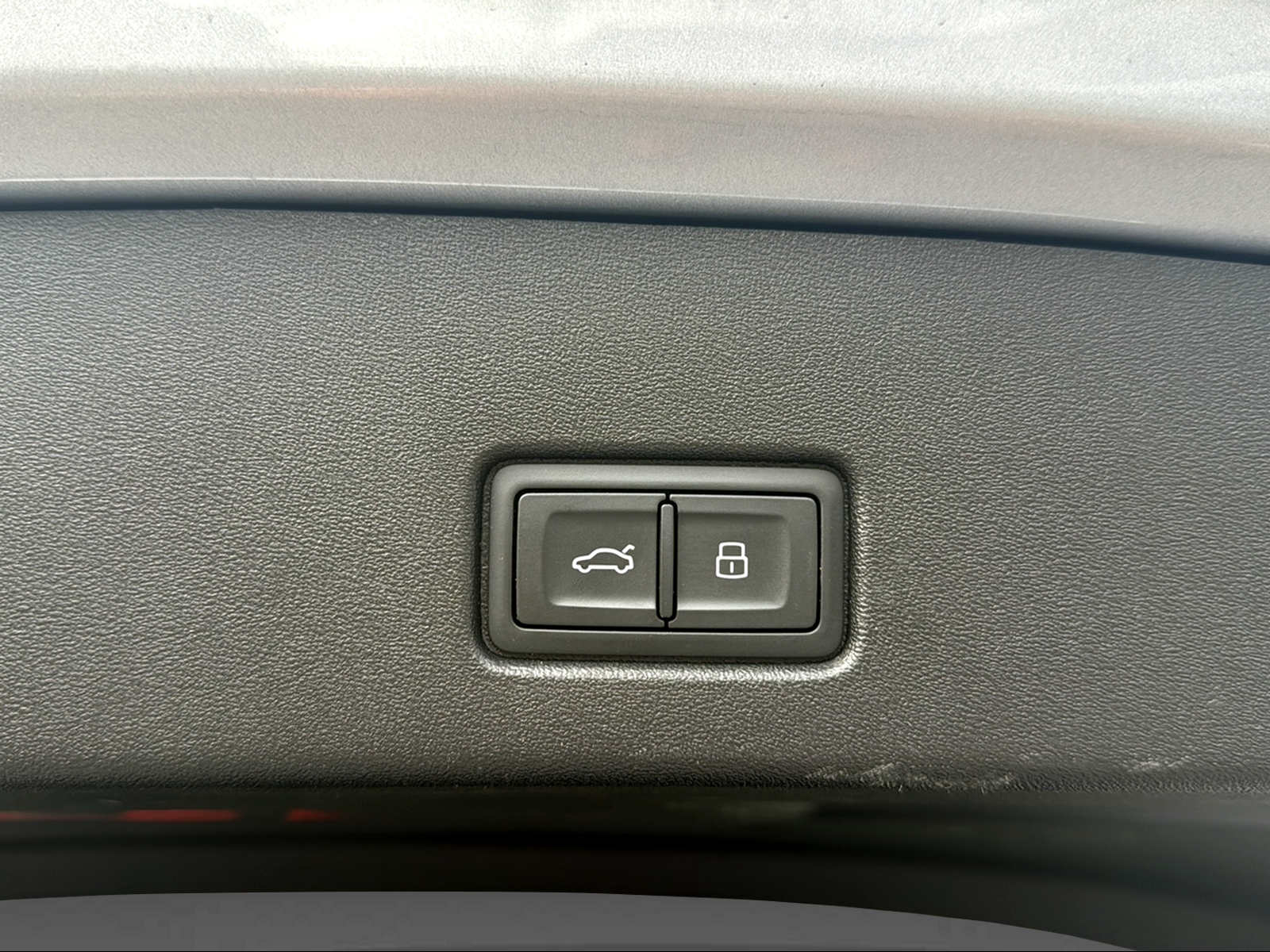 AUDI Q4 e-tron 40-image-19