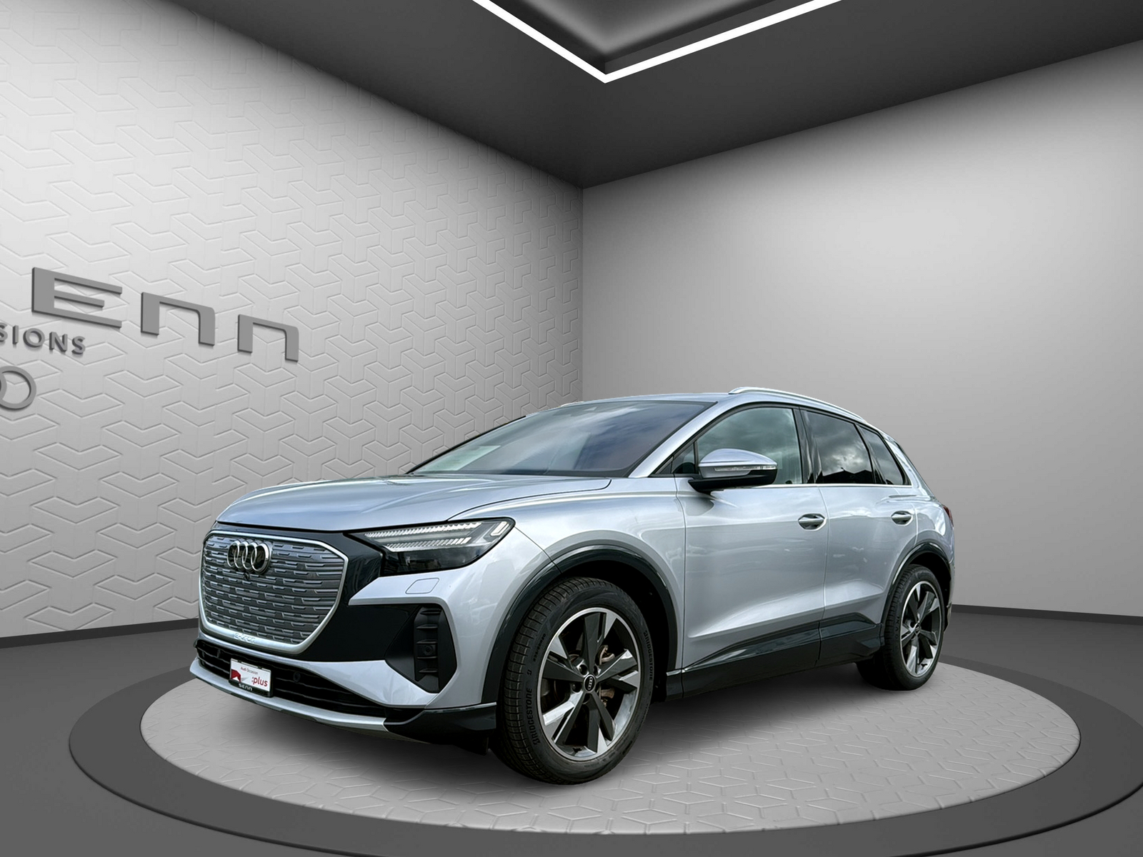 AUDI Q4 e-tron 40-image-0
