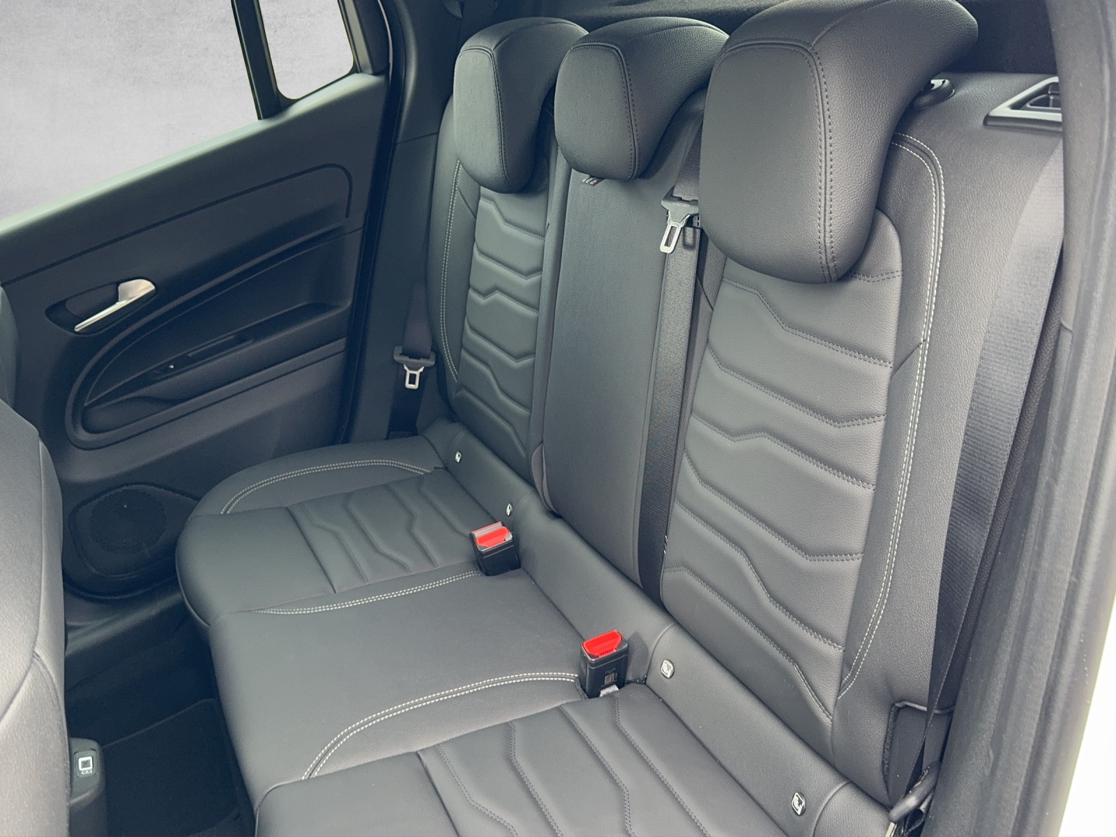 JEEP Avenger 1.2 MHEV Summit-image-10