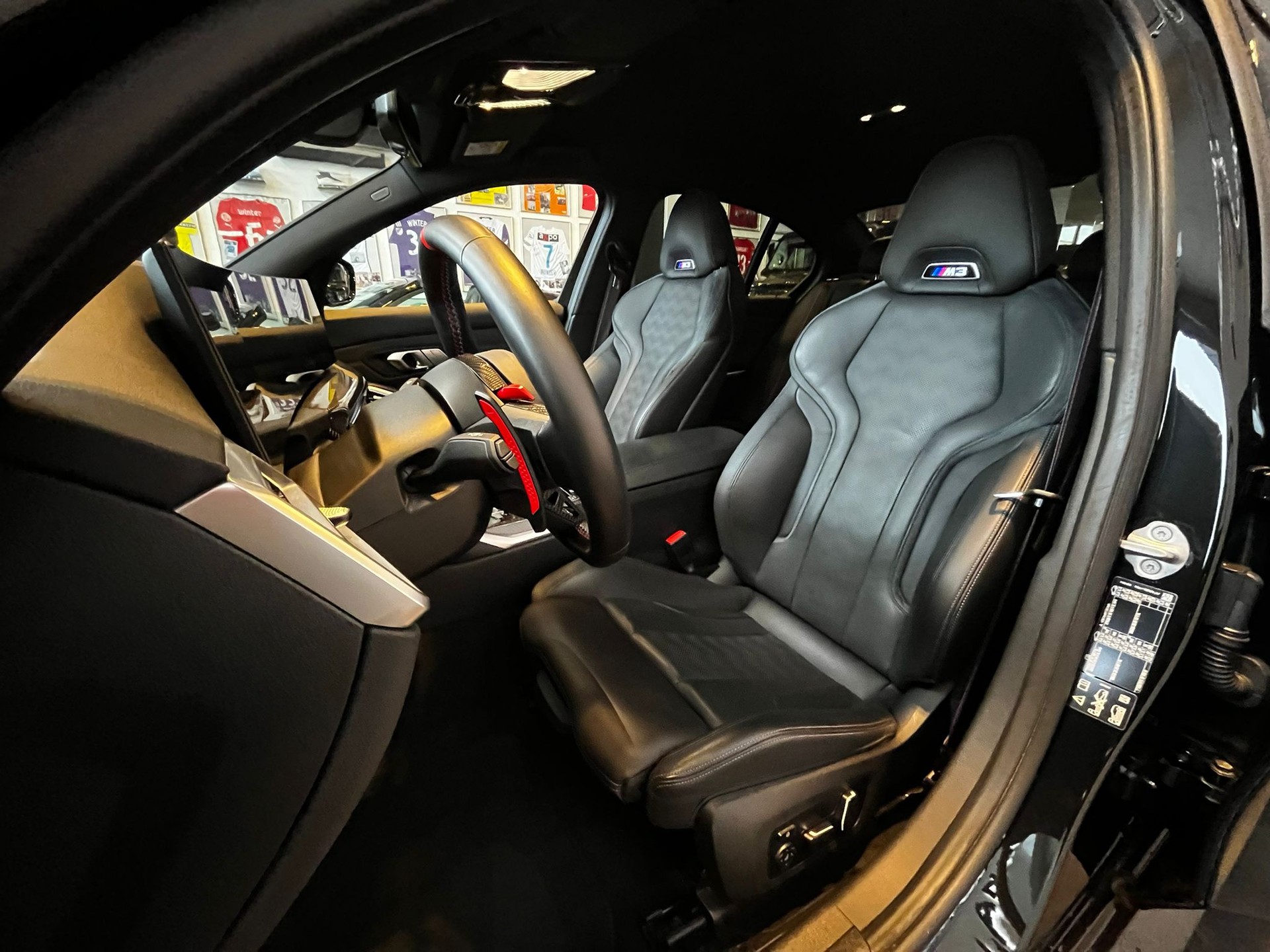 BMW M3 Competition M xDrive-image-10