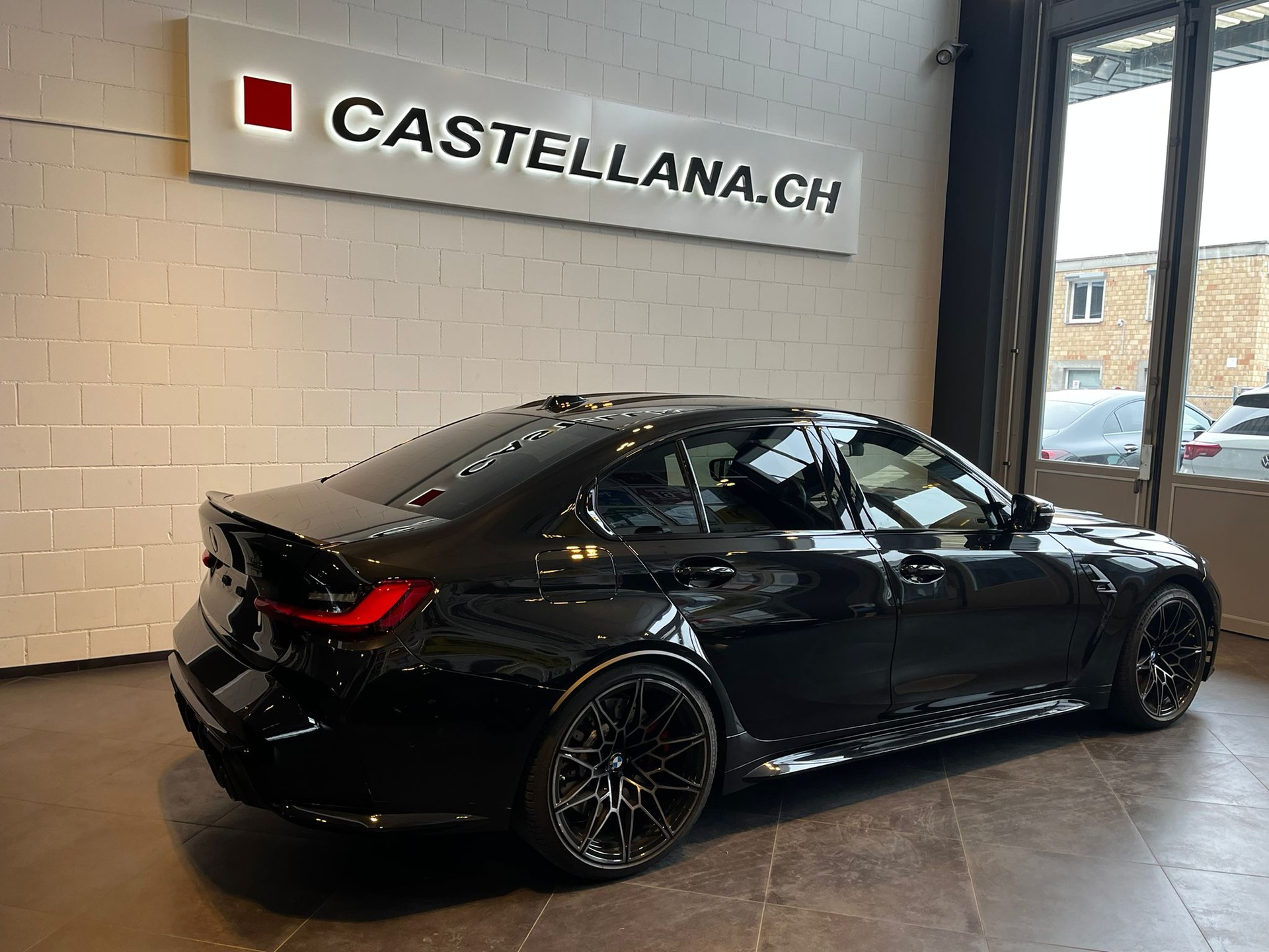 BMW M3 Competition M xDrive-image-5
