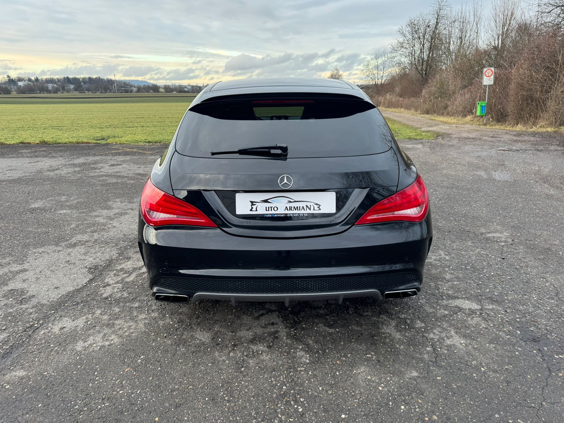 MERCEDES-BENZ CLA Shooting Brake 45 AMG 4Matic Speedshift-image-6