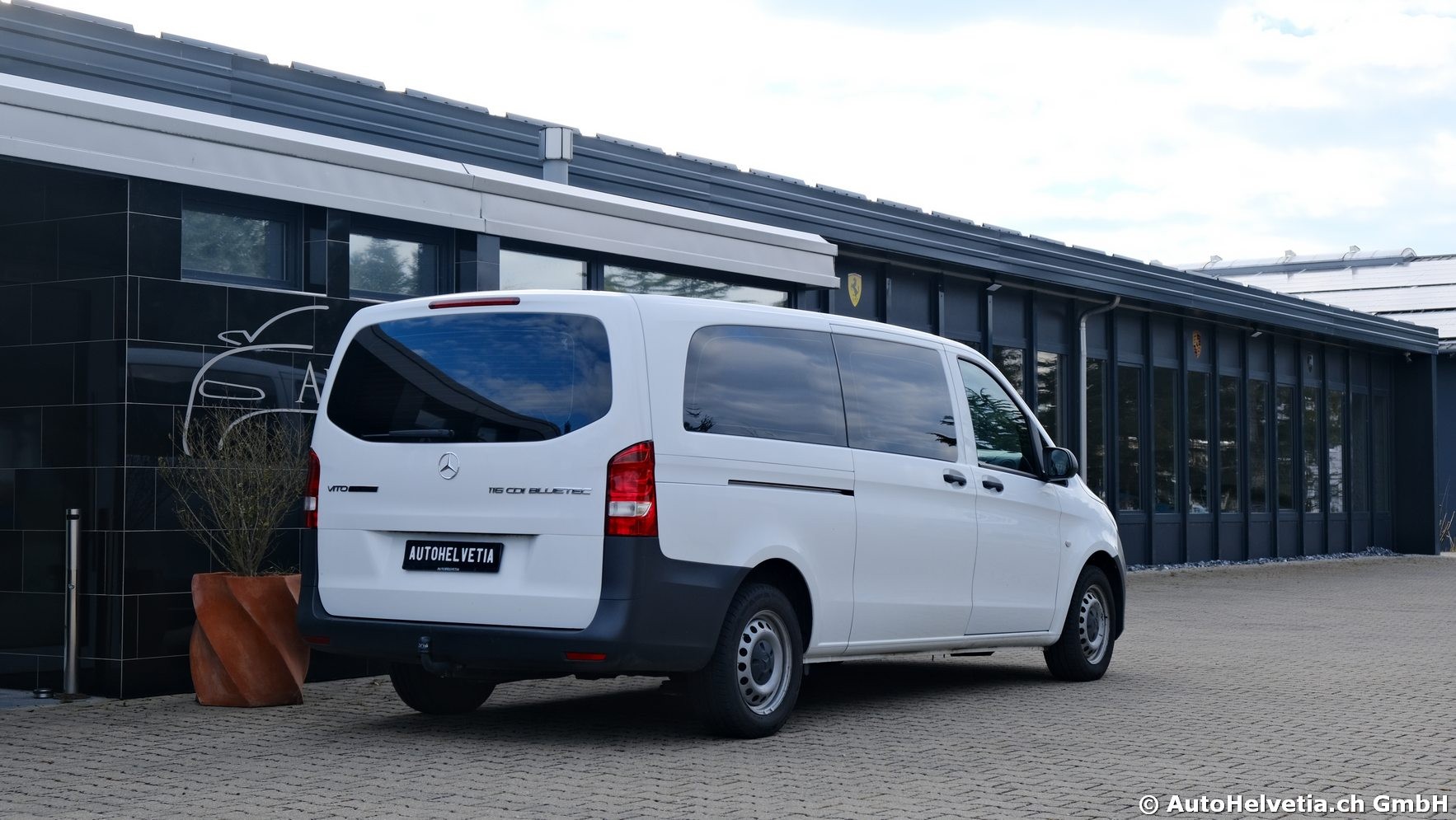 MERCEDES-BENZ Vito 116 BlueTec Tourer Pro L-image-4