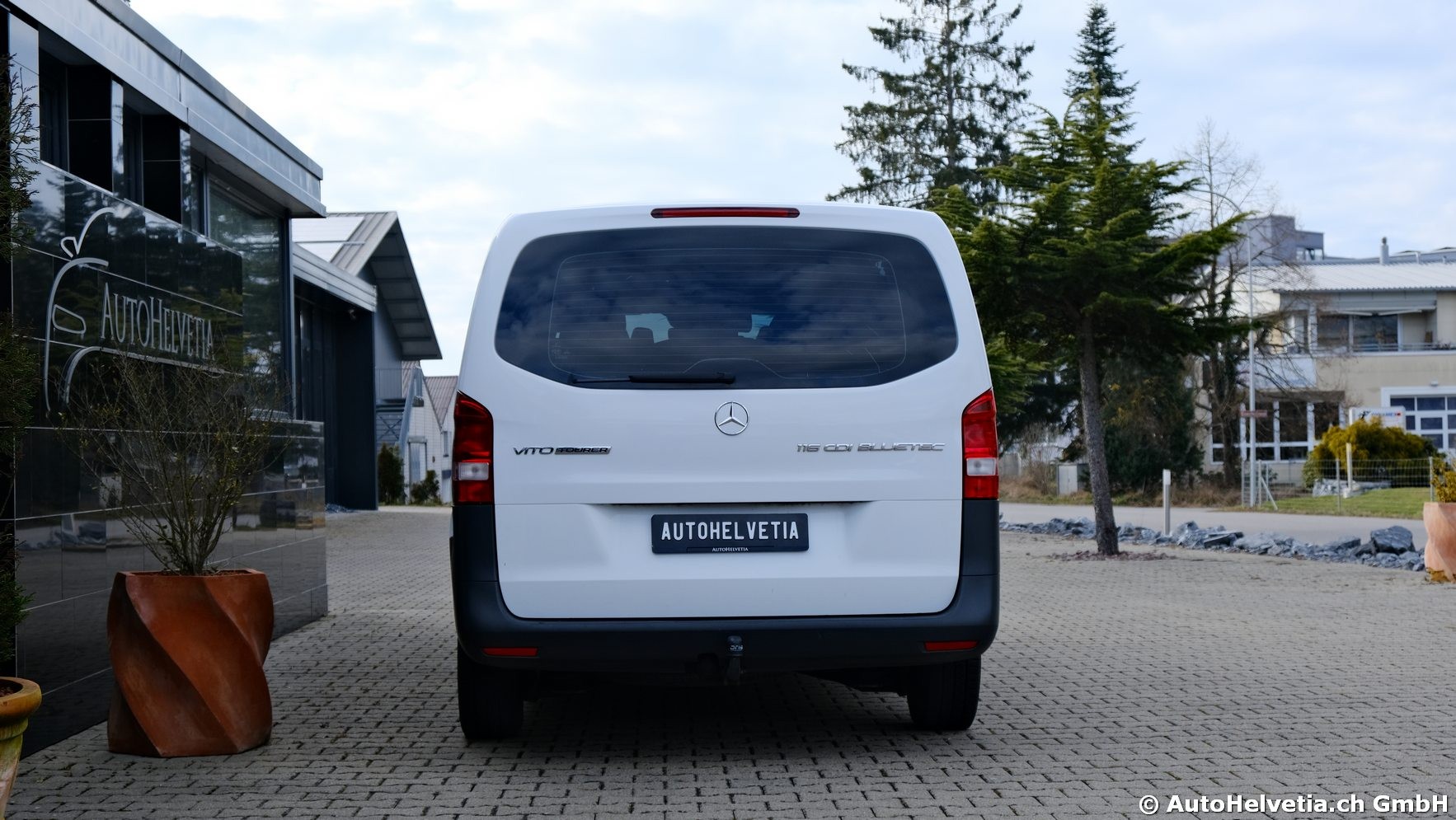MERCEDES-BENZ Vito 116 BlueTec Tourer Pro L-image-6