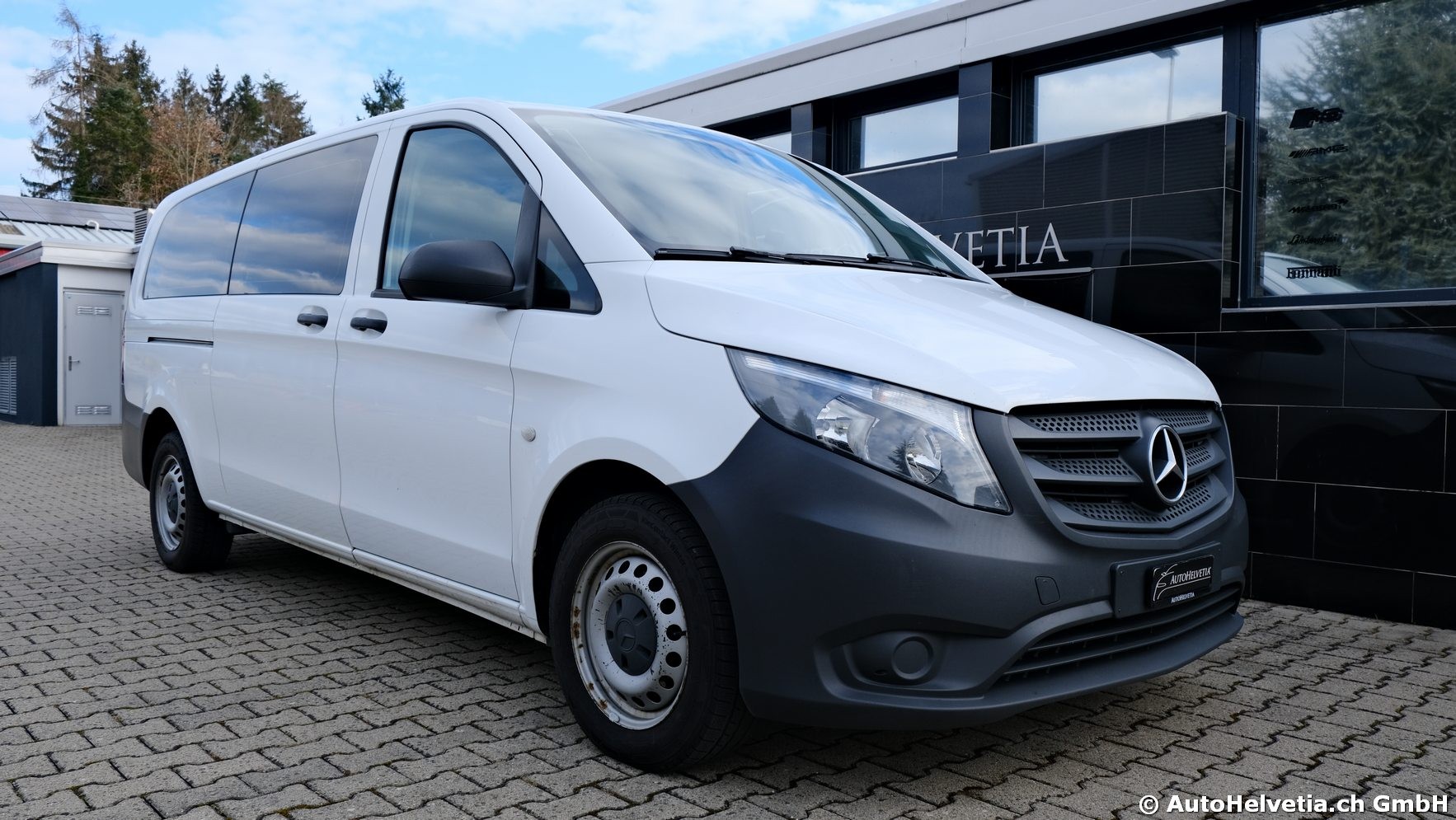 MERCEDES-BENZ Vito 116 BlueTec Tourer Pro L-image-1
