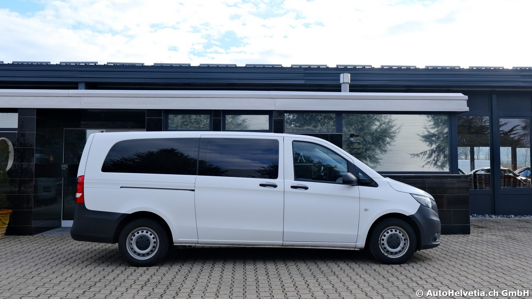 MERCEDES-BENZ Vito 116 BlueTec Tourer Pro L-image-3