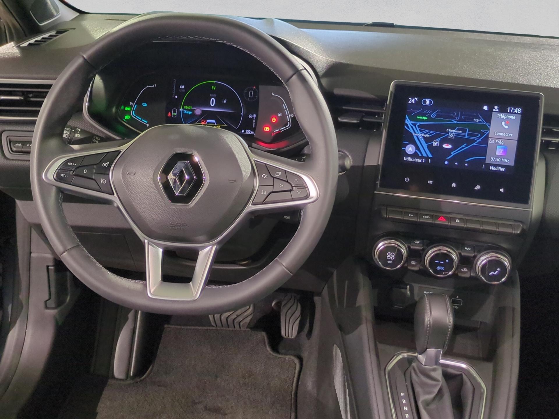 RENAULT Clio 1.6 E-Tech Intens-image-13