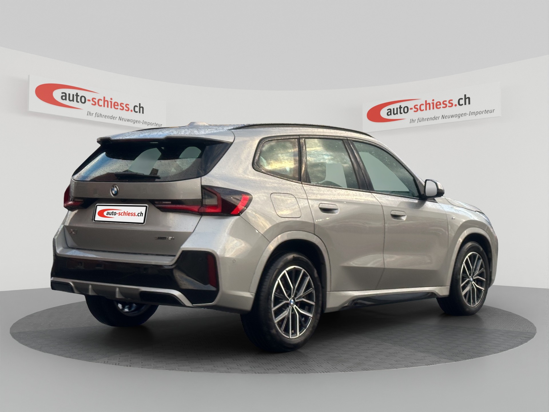 BMW X1 sDrive 18i M Sport-image-4