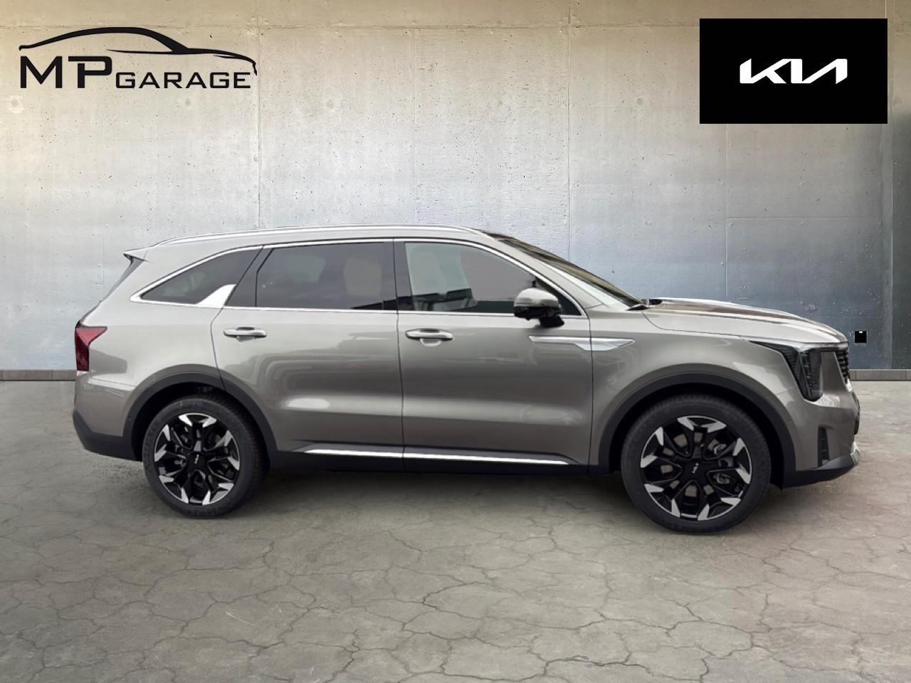 KIA Sorento 2.2 SmartD Style 7P-image-3