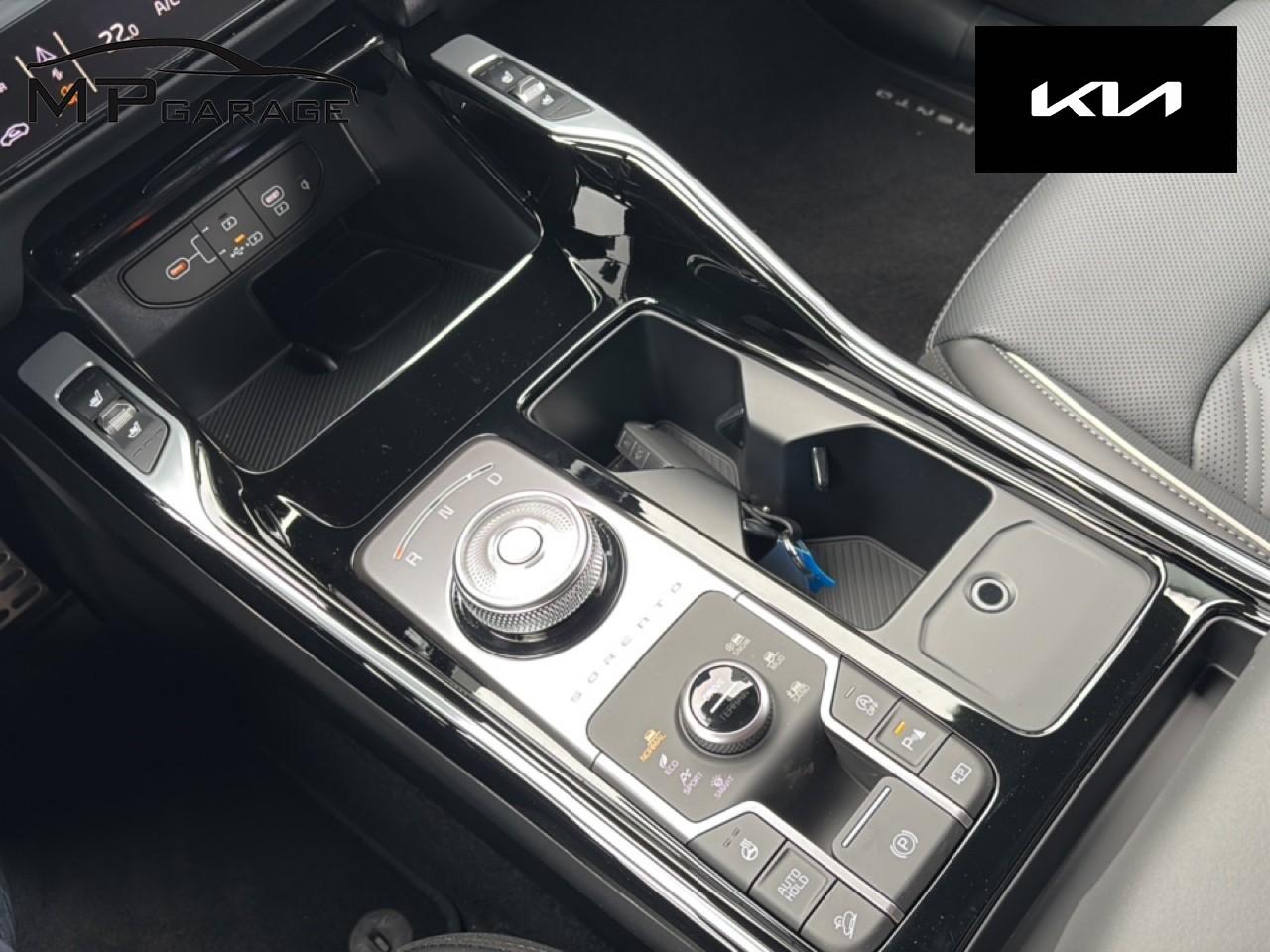 KIA Sorento 2.2 SmartD Style 7P-image-12