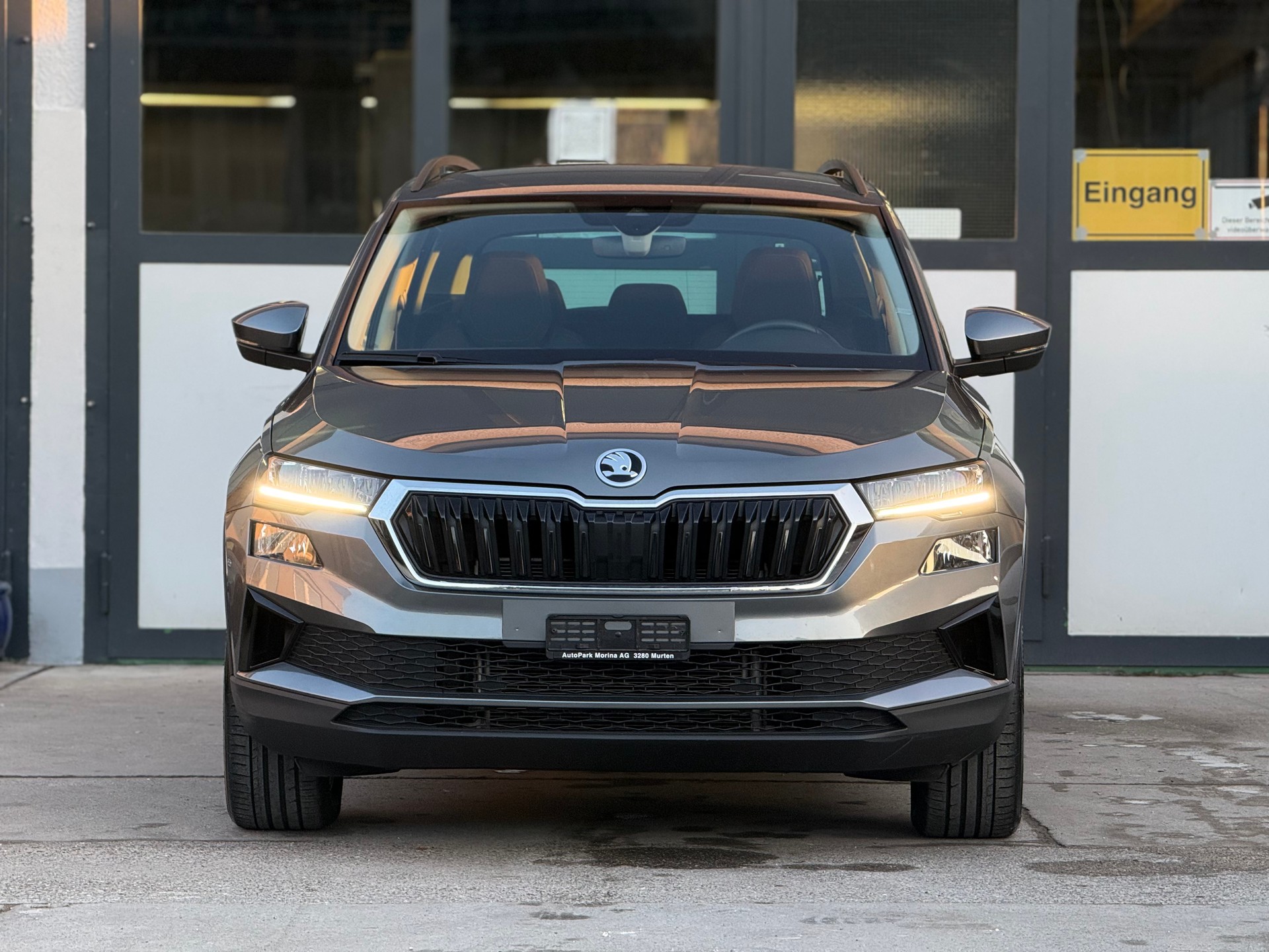 SKODA Karoq 2.0 TDI CR Ambition 4x4 DSG-image-2