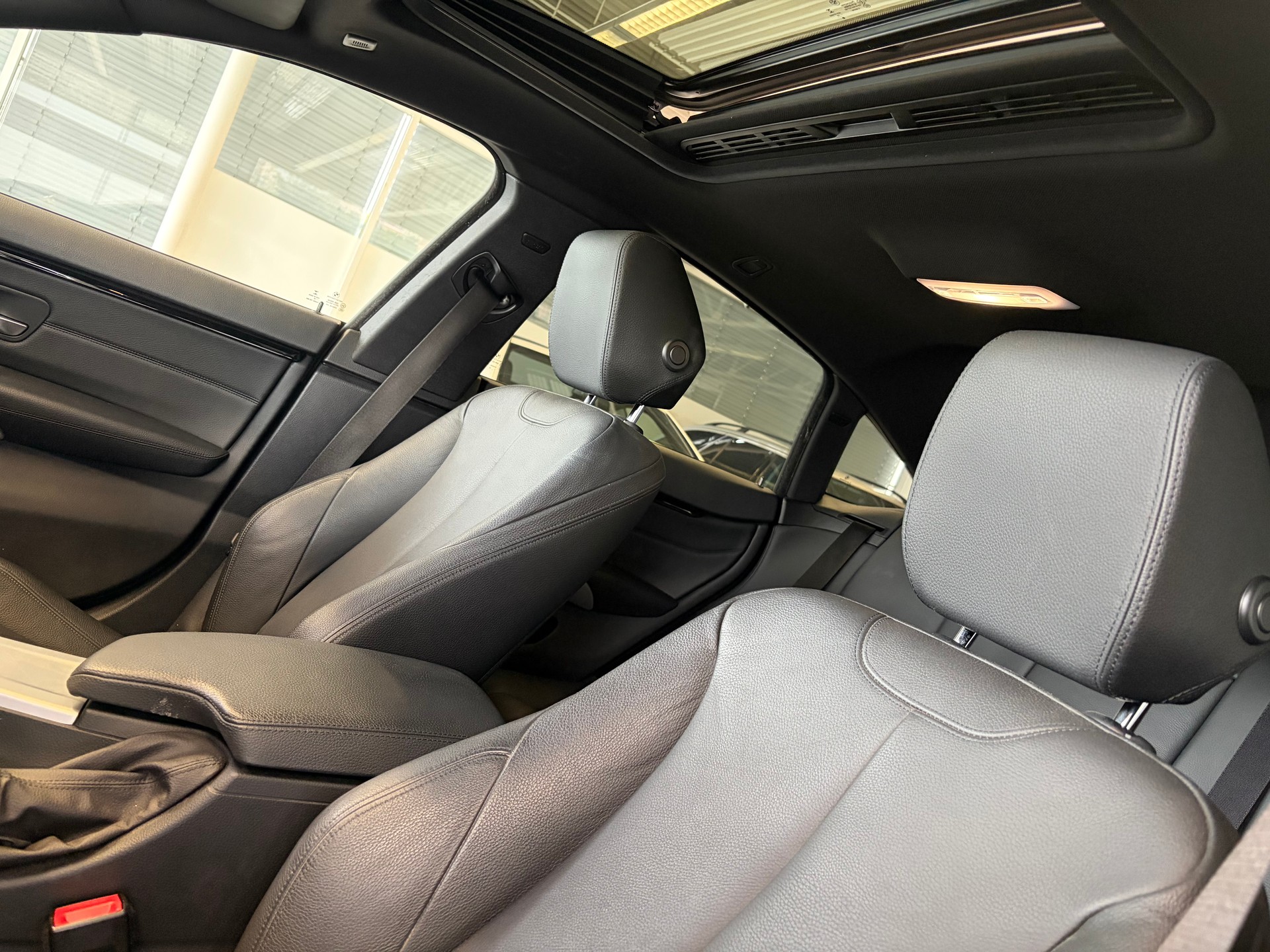 BMW 435d Gran Coupé xDrive M Sport Steptronic | CH | Adapt. Tempomat | Schiebedach | 19" | Head Up | Harman/Kardon |-image-12