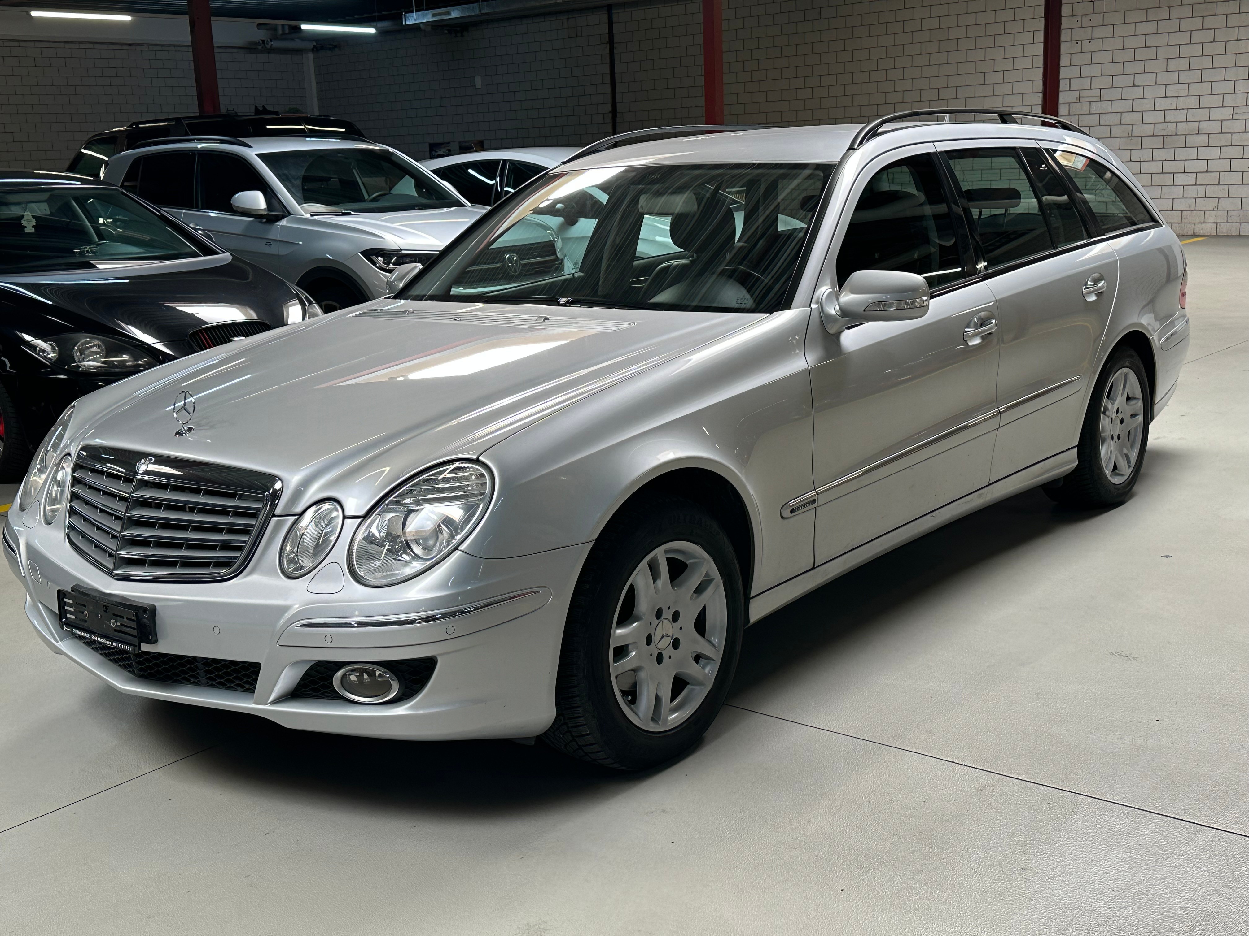 MERCEDES-BENZ E 200 Kompressor ElÃ©gance (Kombi)