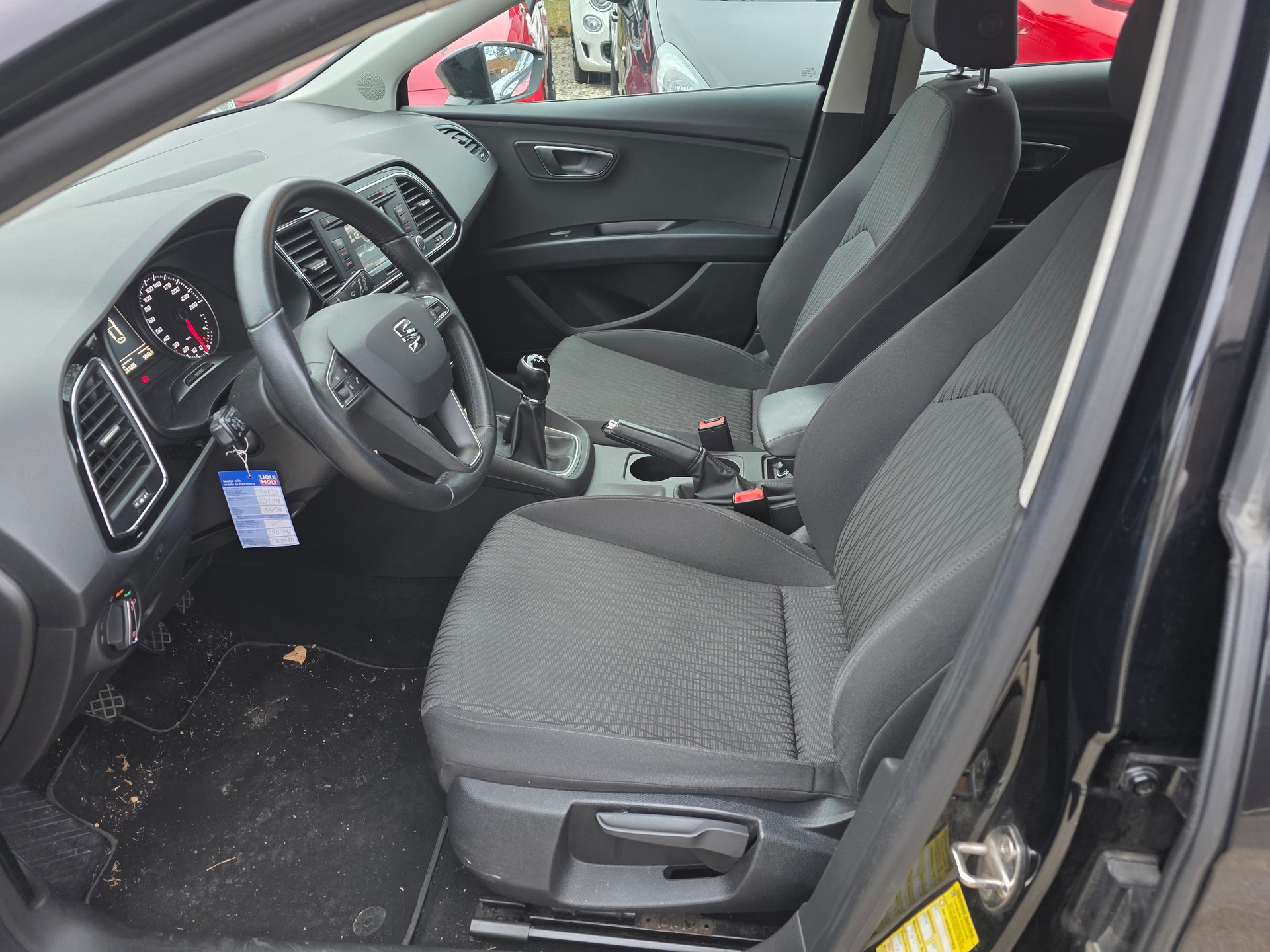 SEAT Leon ST 1.4 TSI Style-image-10