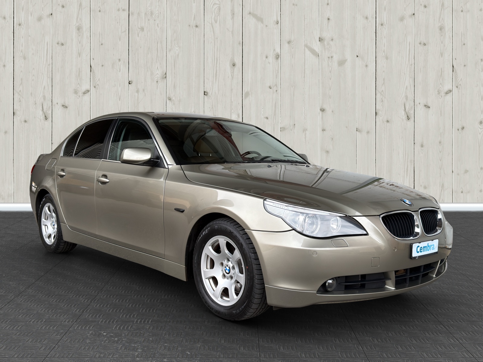 BMW 530i-image-0