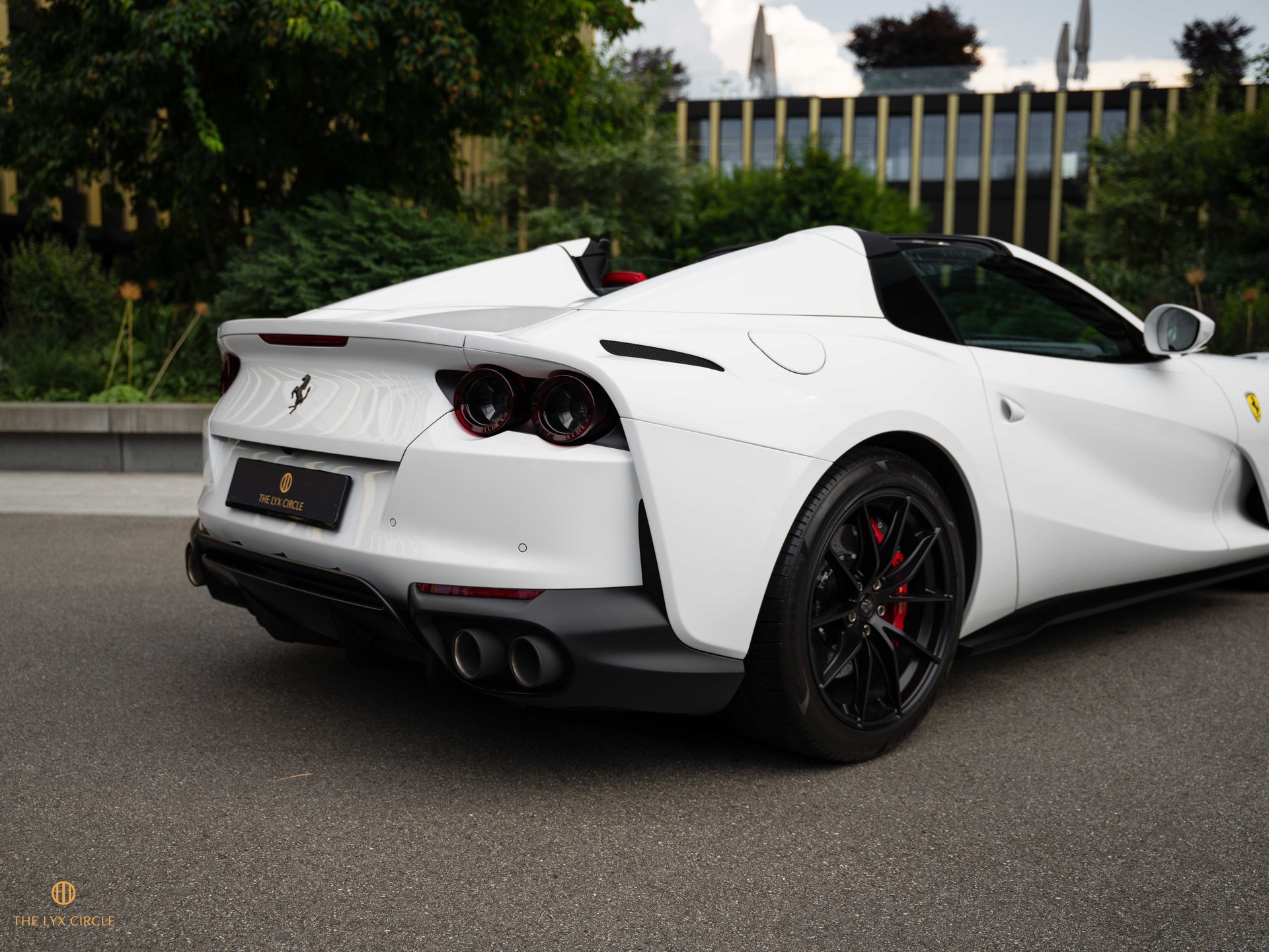 FERRARI 812 GTS-image-3