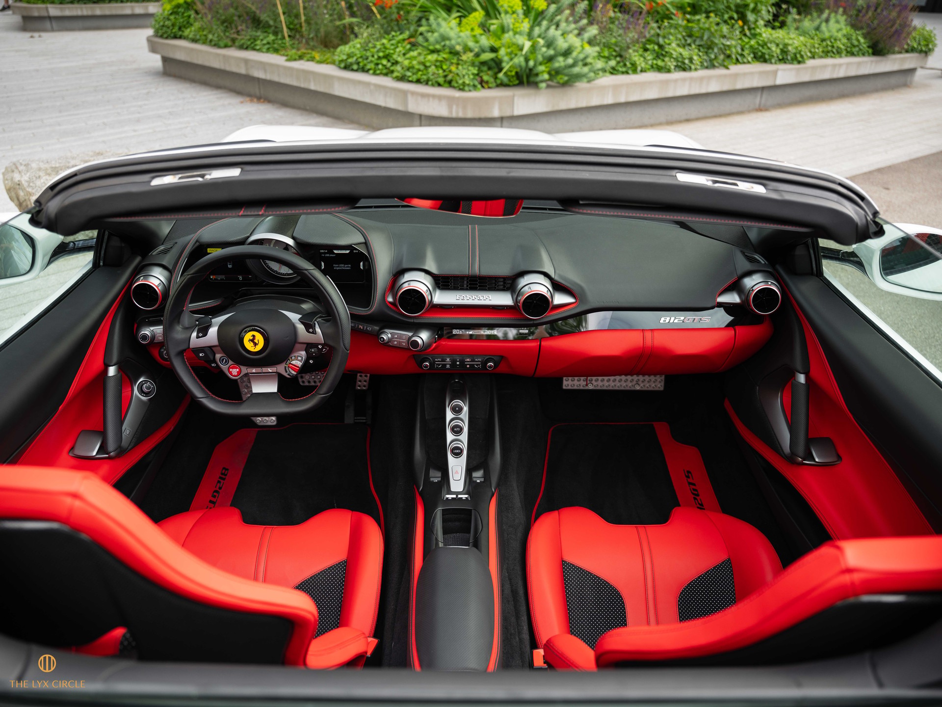 FERRARI 812 GTS-image-10