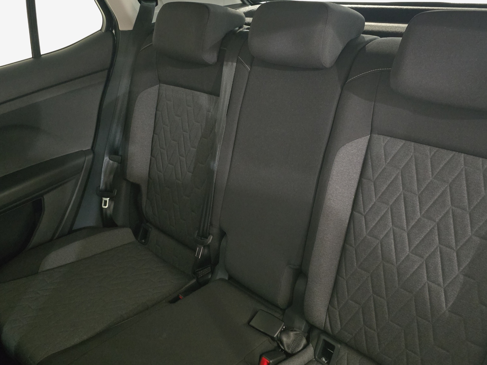 VW T-Cross 1.0 TSI EVO Life DSG-image-11