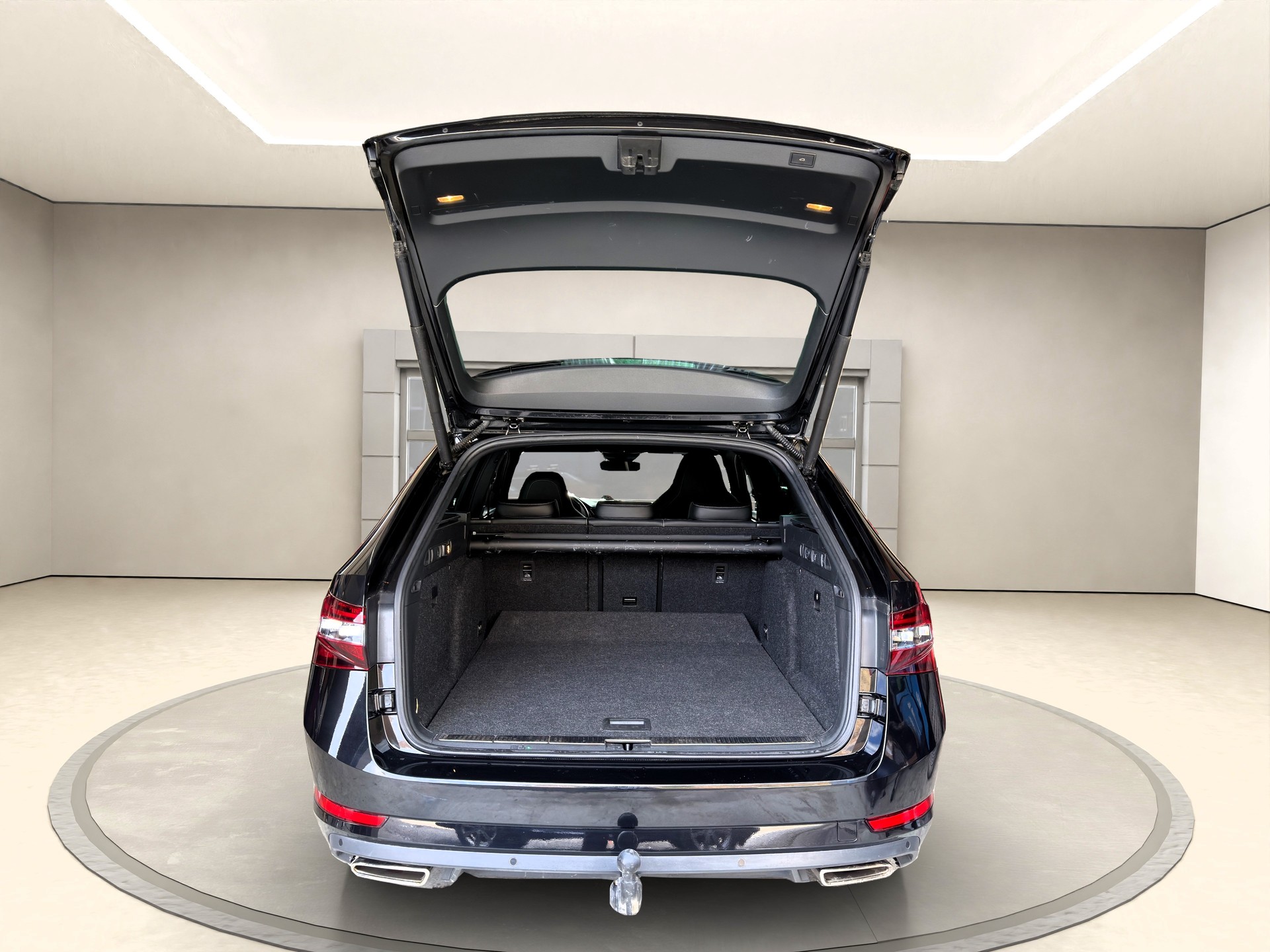 SKODA Superb Combi 2.0 TSI * SportLine+ * DSG 4x4-image-15