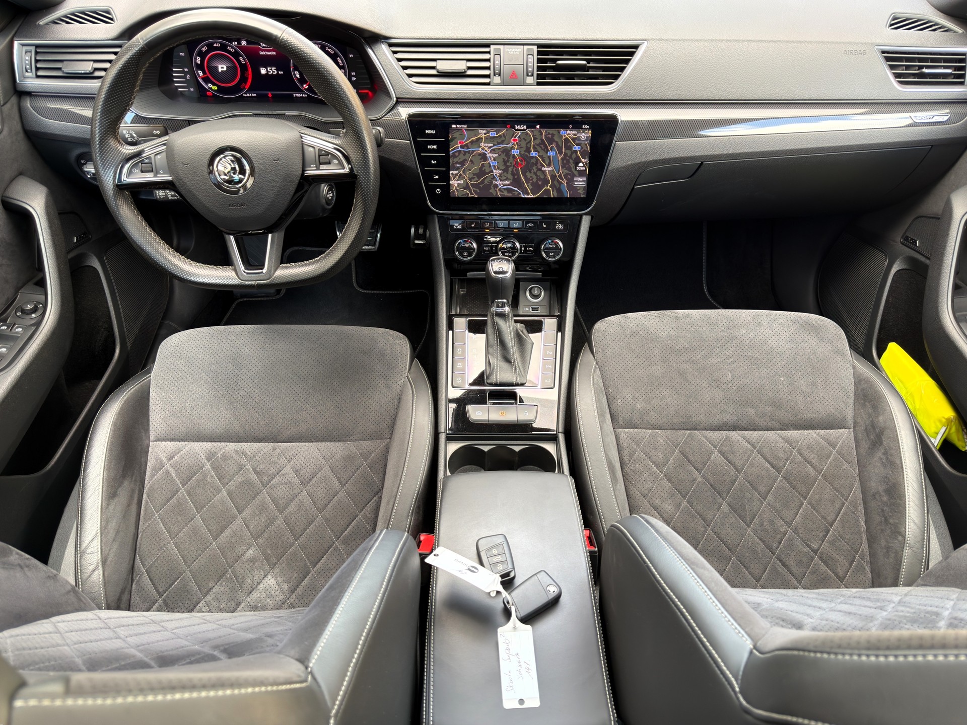 SKODA Superb Combi 2.0 TSI * SportLine+ * DSG 4x4-image-7