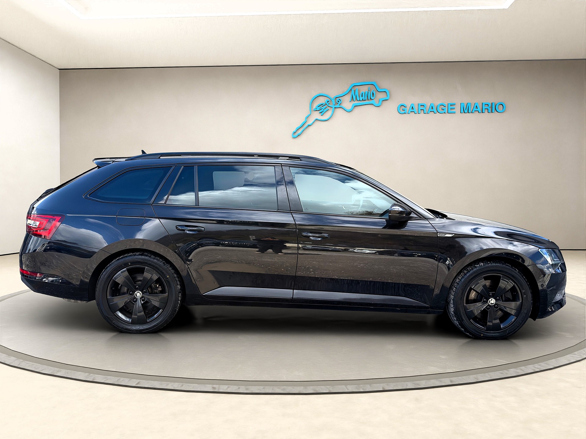 SKODA Superb Combi 2.0 TSI * SportLine+ * DSG 4x4-image-3