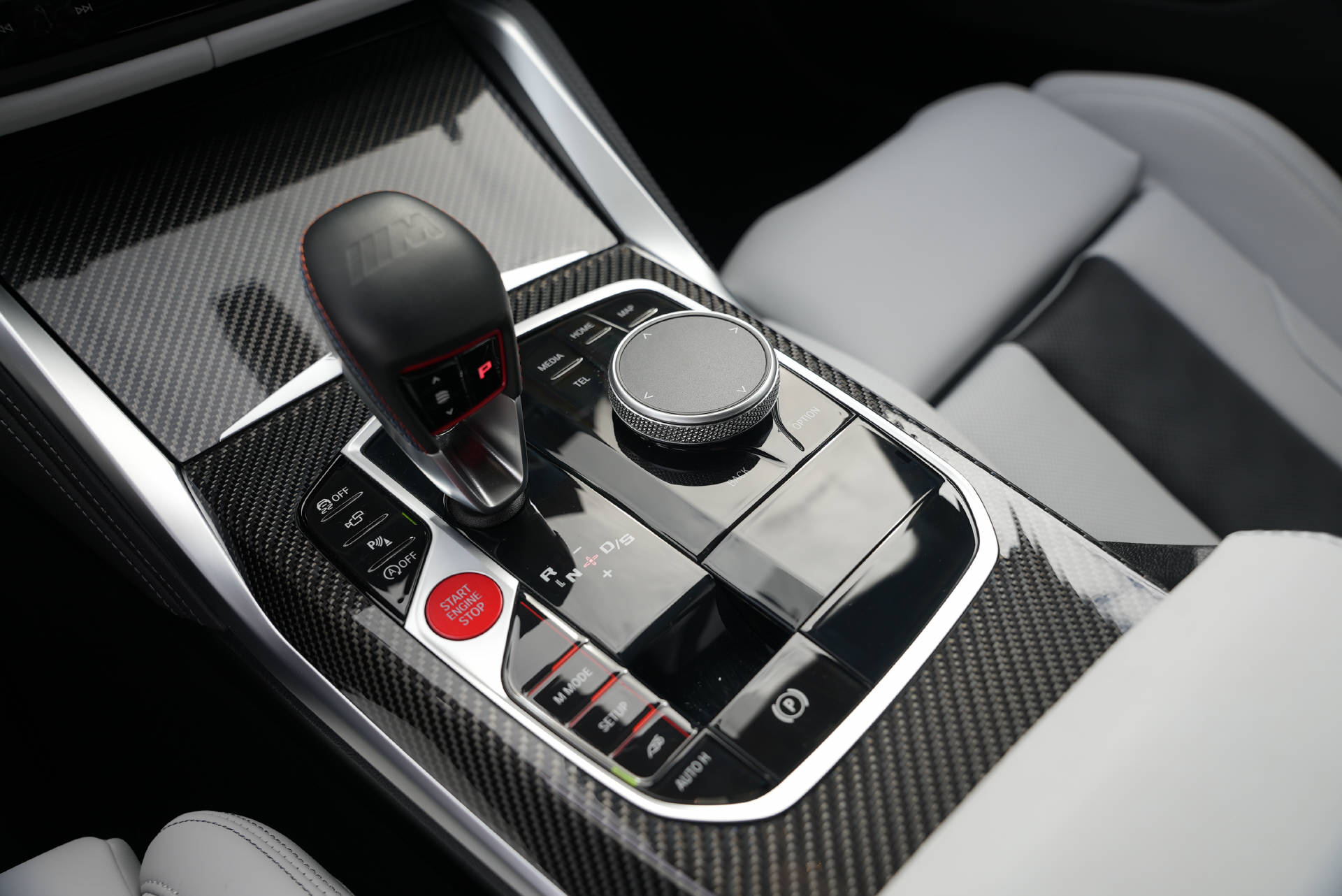 BMW M3 Touring xDrive Competition M LCI-image-14